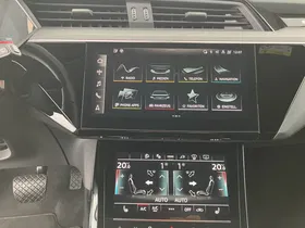 Audi e-tron S quattro | Thumbnail 16 von 30