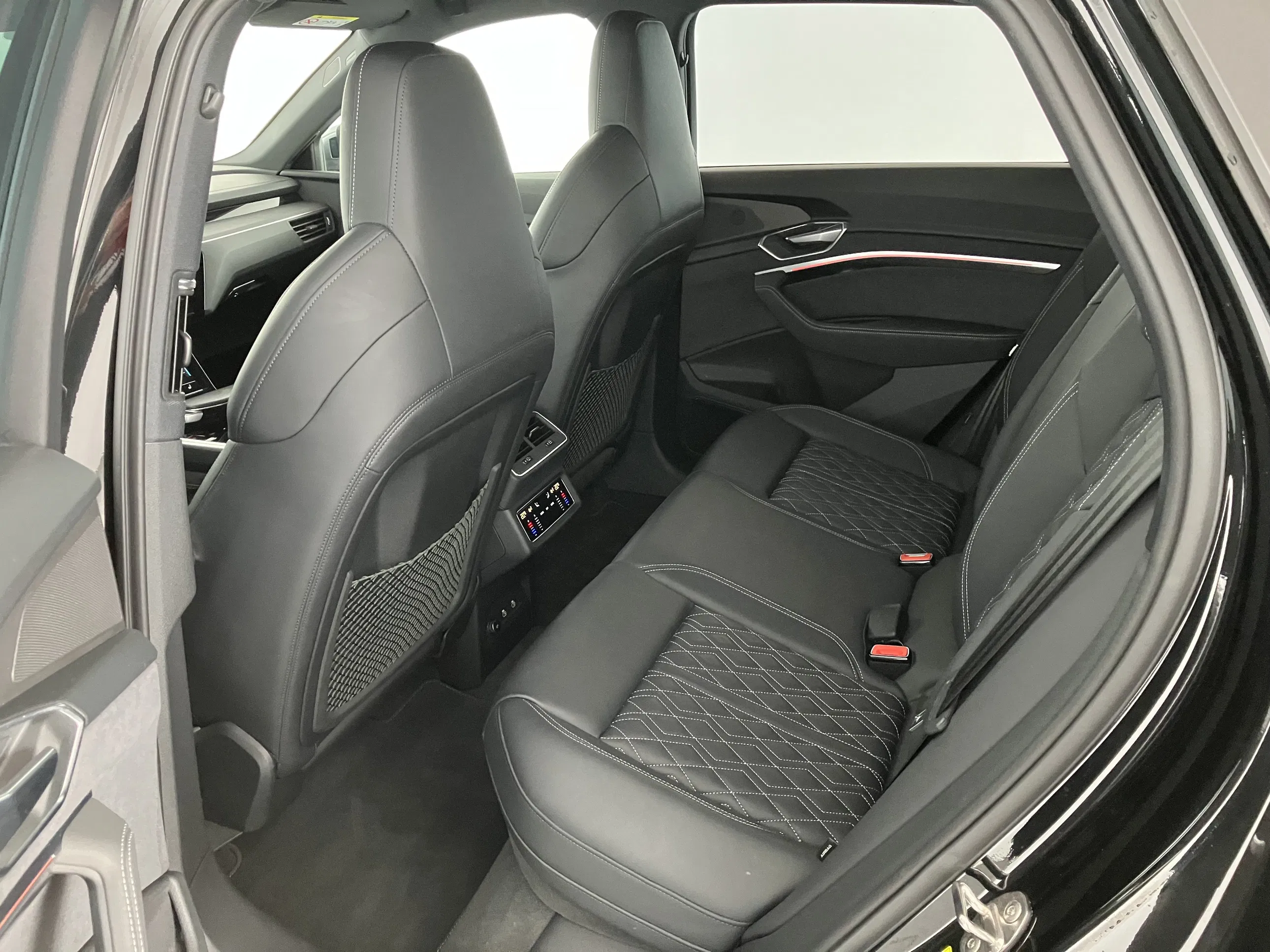 Audi e-tron S quattro | Bild 19 von 30