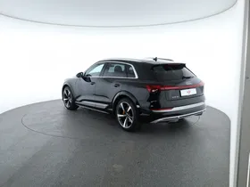 Audi e-tron S quattro | Thumbnail 3 von 30