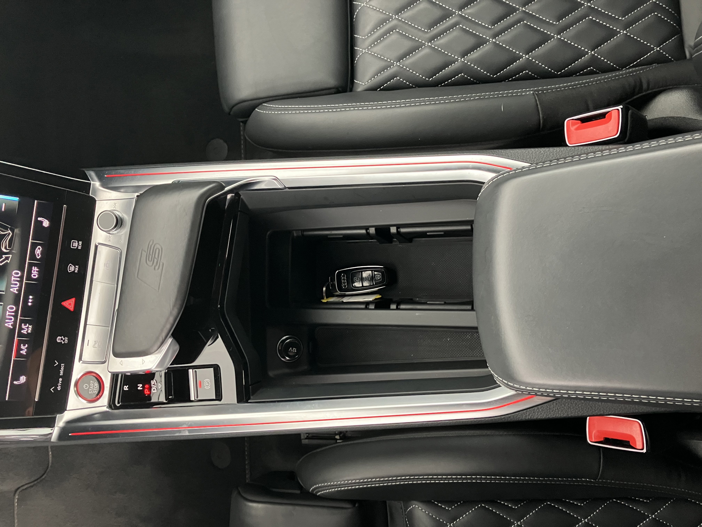 Audi e-tron S quattro | Bild 30 von 30