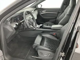 Audi e-tron S quattro | Thumbnail 5 von 30