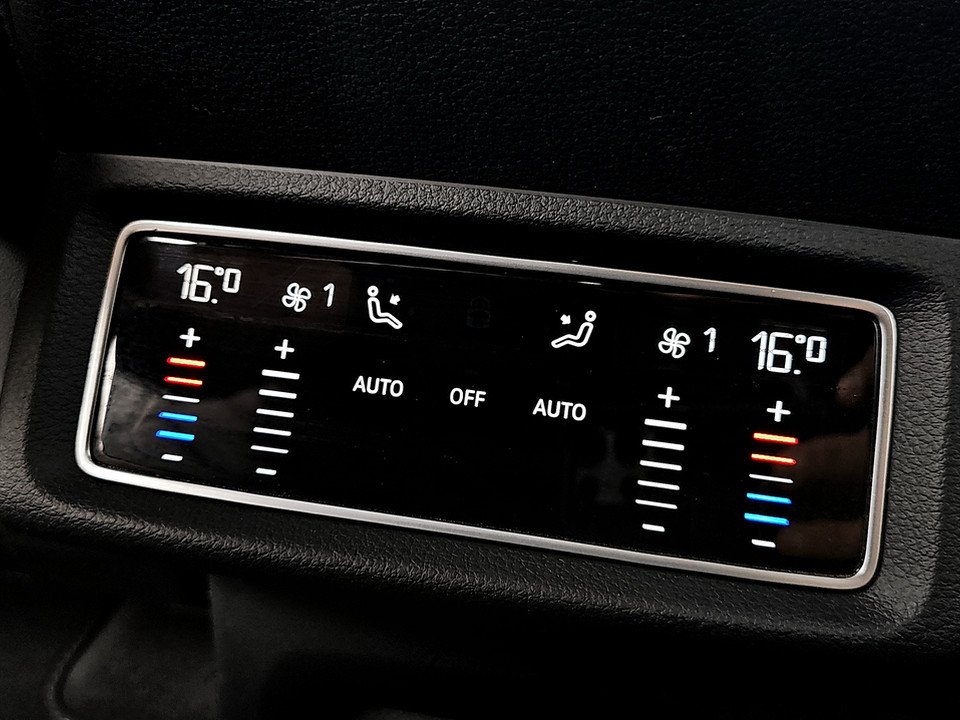 Audi e-tron 55 quattro Basis | Bild 18 von 25