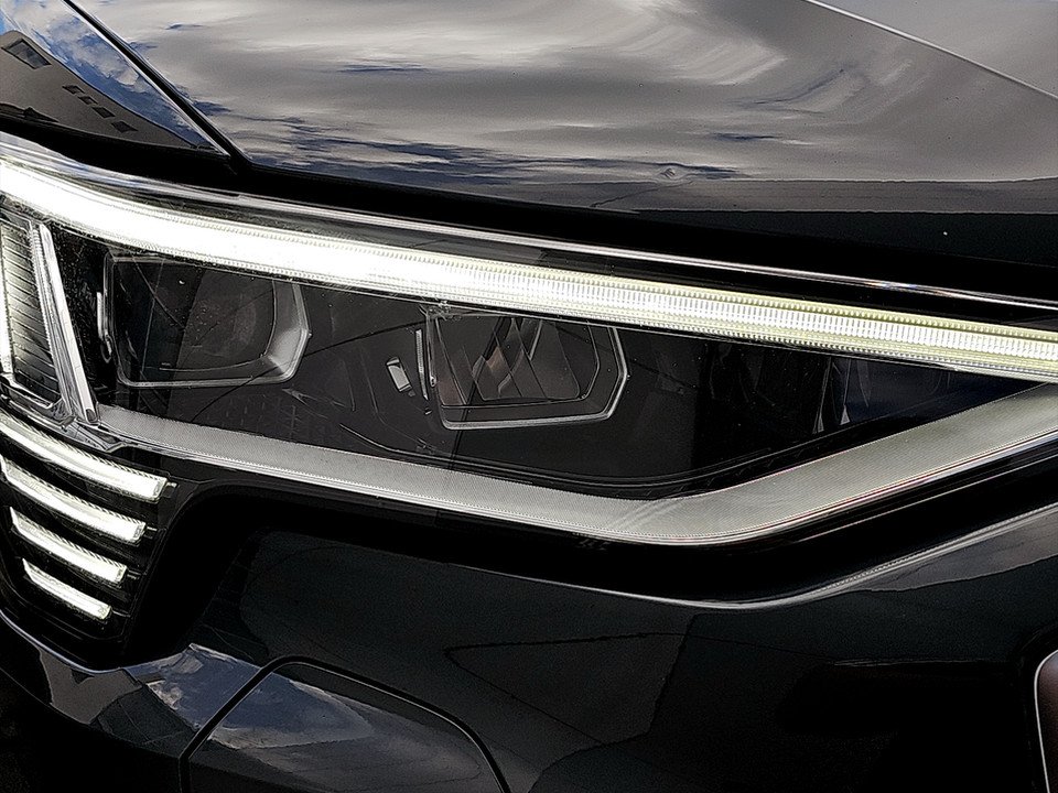 Audi e-tron 55 quattro Basis | Bild 20 von 25
