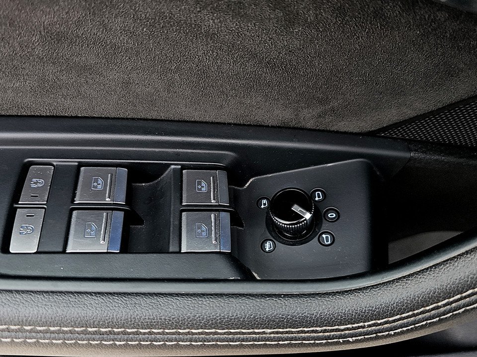 Audi e-tron 55 quattro Basis | Bild 22 von 25