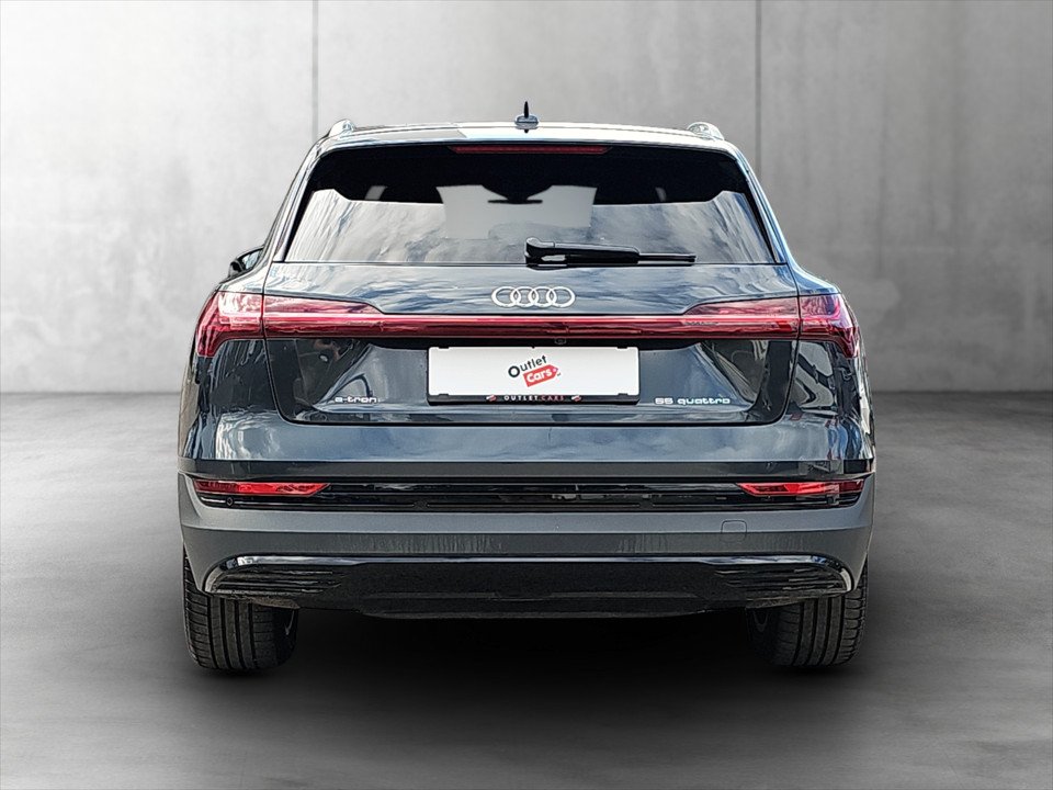 Audi e-tron 55 quattro Basis | Bild 5 von 25