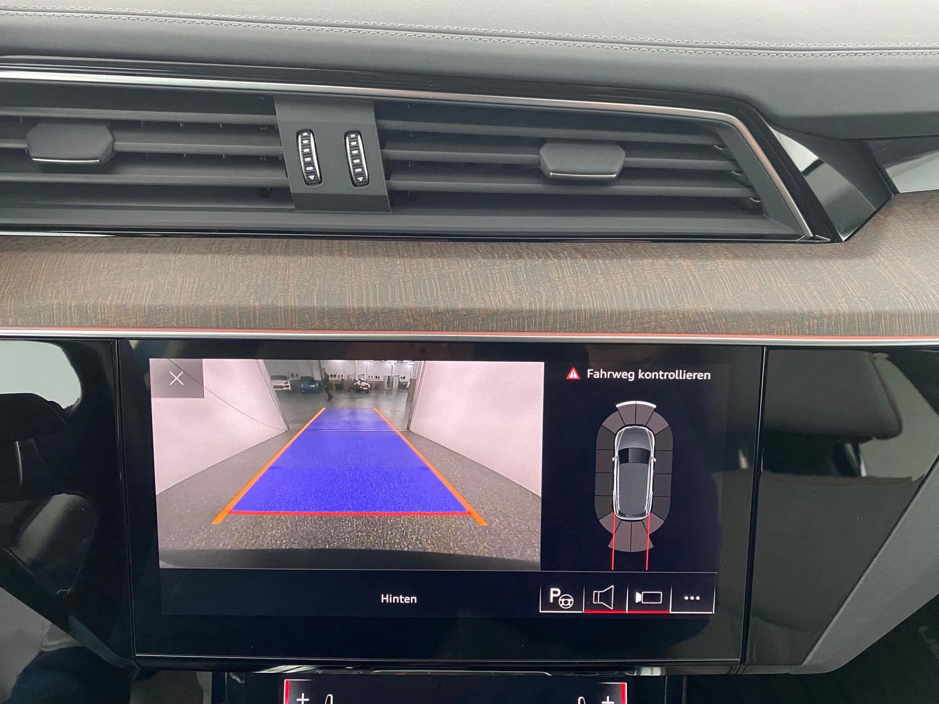 Audi e-tron 50 quattro | Bild 19 von 31