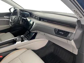 Audi e-tron 50 quattro | Thumbnail 10 von 31