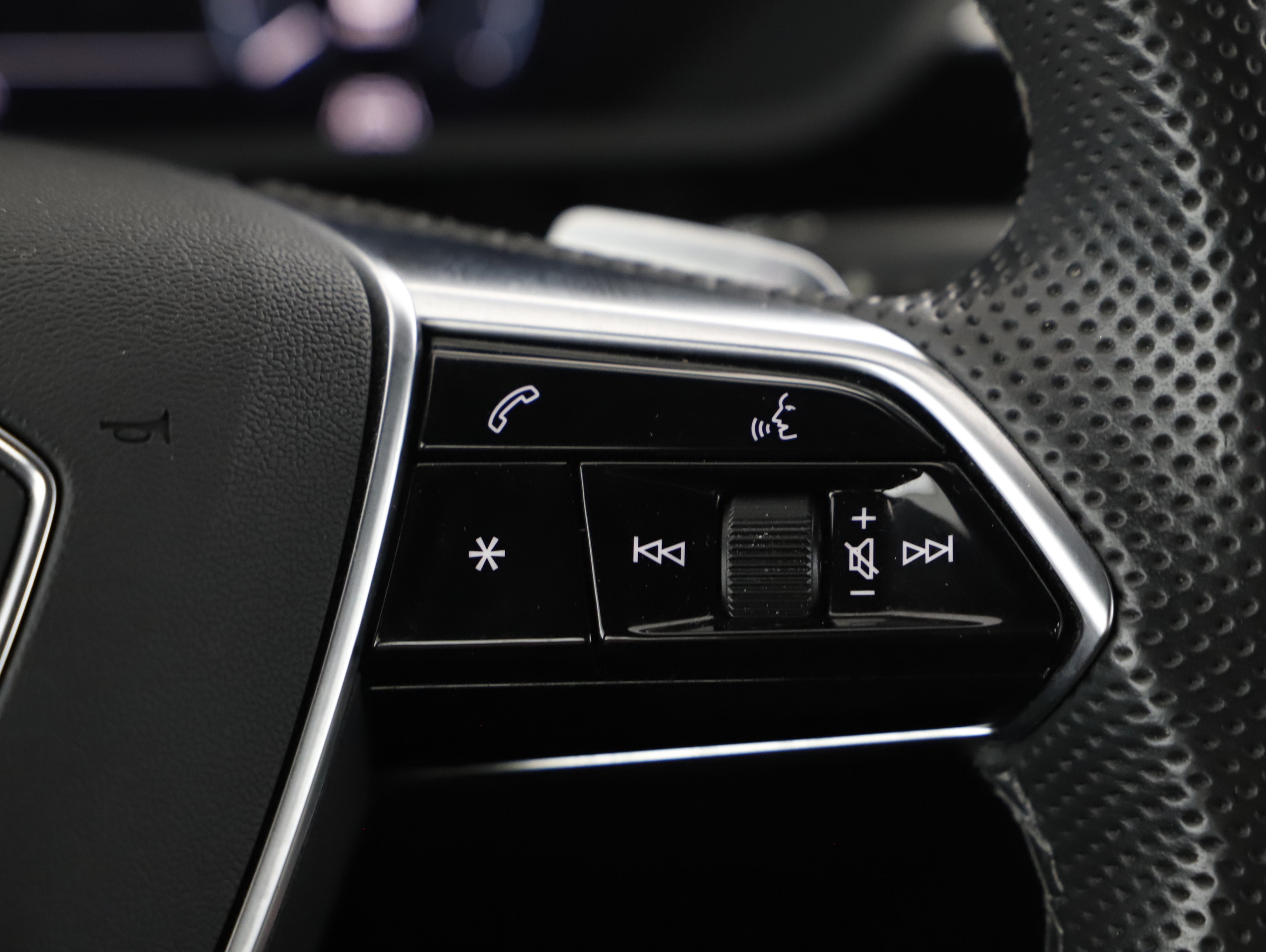 Audi e-tron Sportback 50 quattro 230 kW | Bild 12 von 23