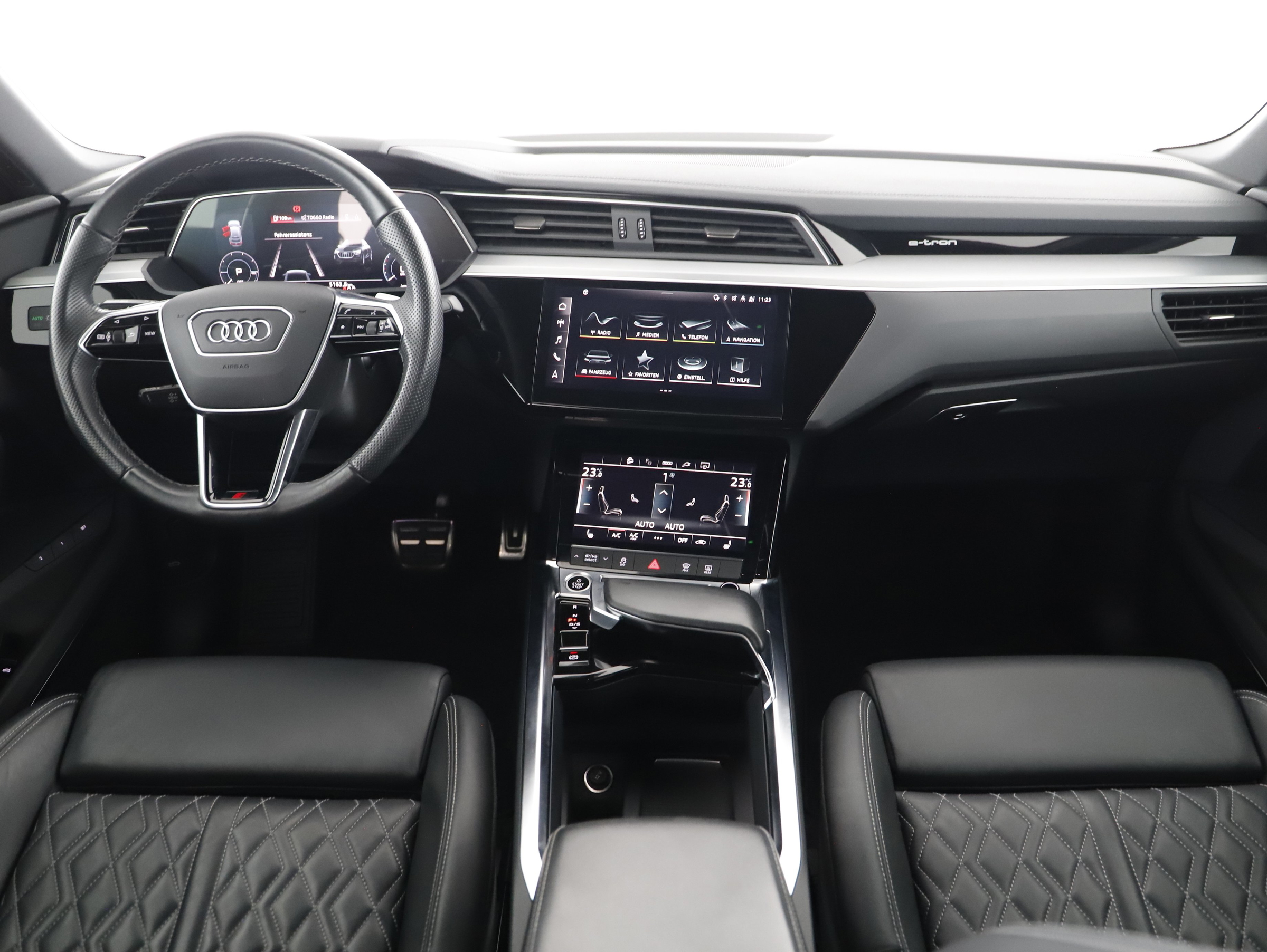Audi e-tron Sportback 50 quattro 230 kW | Bild 3 von 23