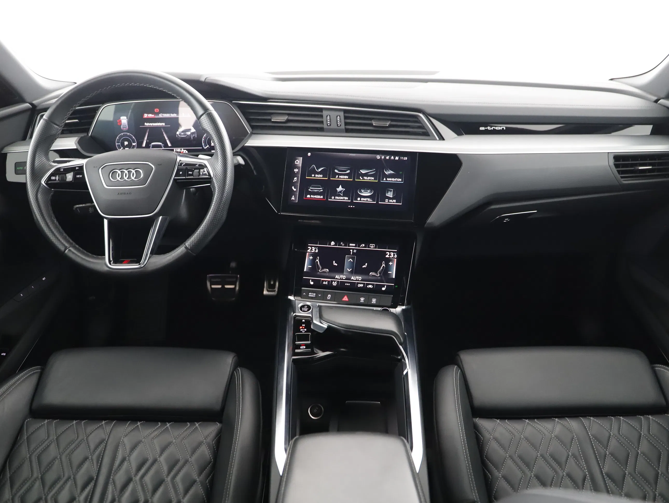 Audi e-tron Sportback 50 quattro 230 kW | Bild 3 von 23