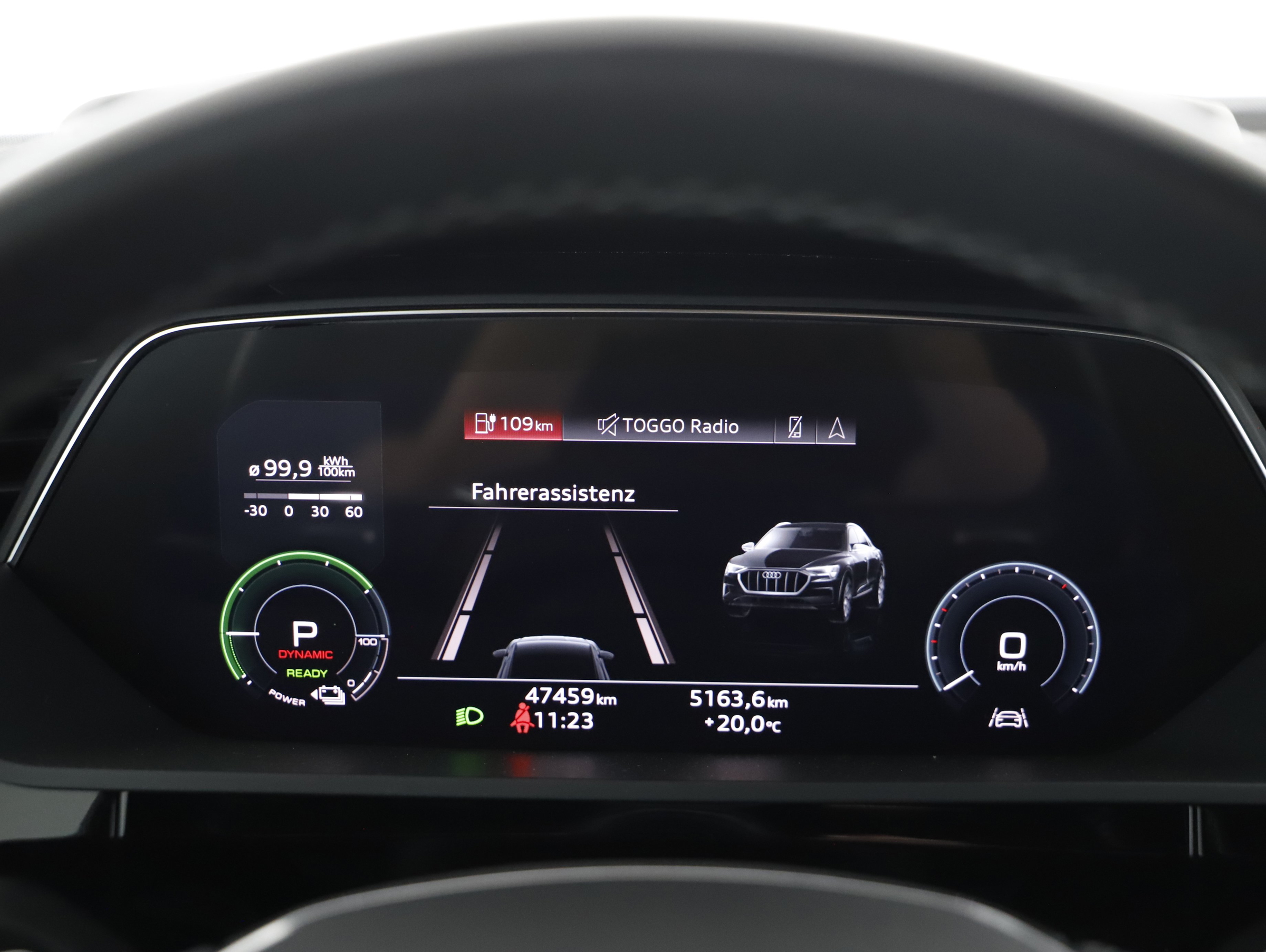 Audi e-tron Sportback 50 quattro 230 kW | Bild 6 von 23
