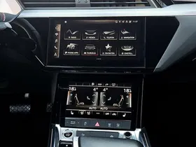 Audi e-tron Sportback 55 quattro business 300 kW | Thumbnail 15 von 24
