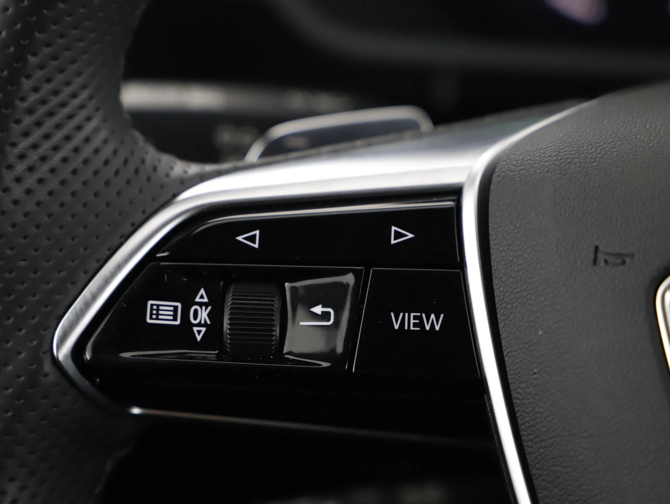 Audi e-tron Sportback 55 quattro S-Line | Bild 10 von 22