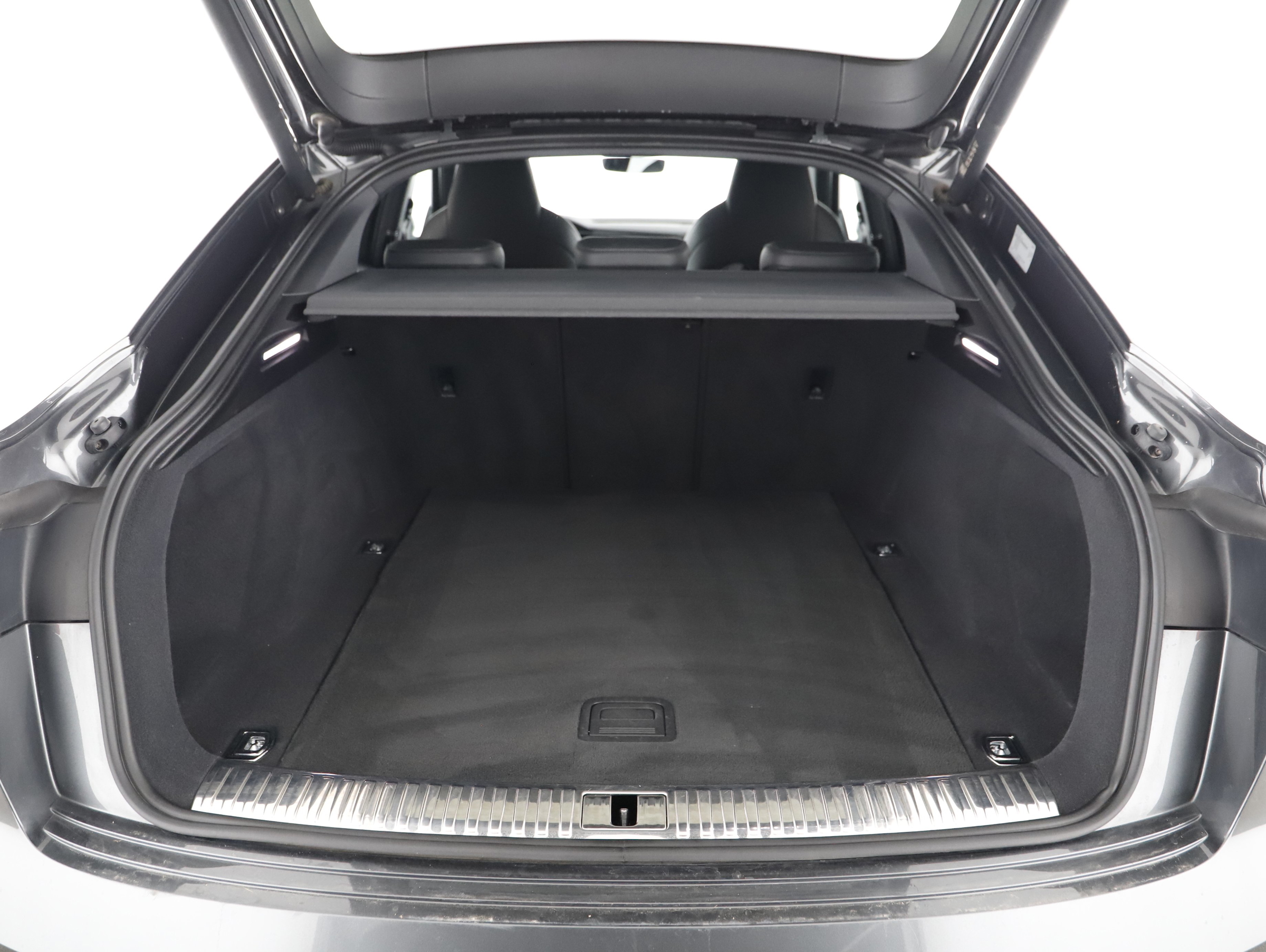 Audi e-tron Sportback 55 quattro S-Line | Bild 19 von 22