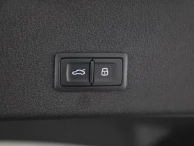Audi e-tron Sportback 55 quattro S-Line | Thumbnail 20 von 22