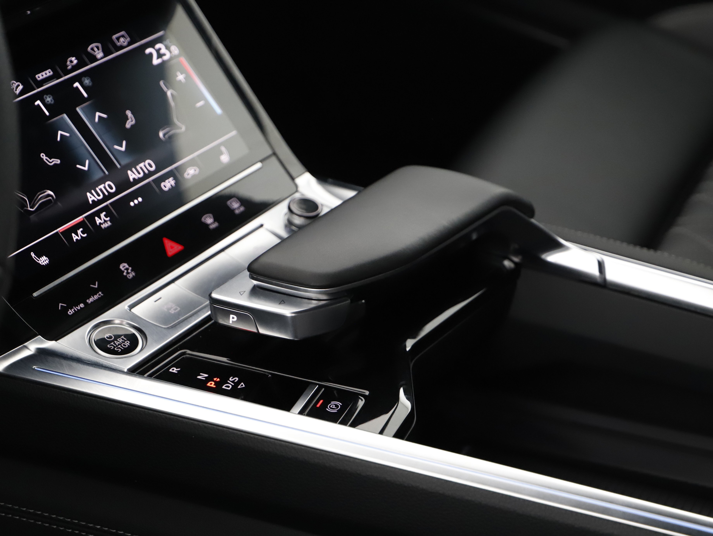 Audi e-tron Sportback 55 quattro S-Line | Bild 13 von 22