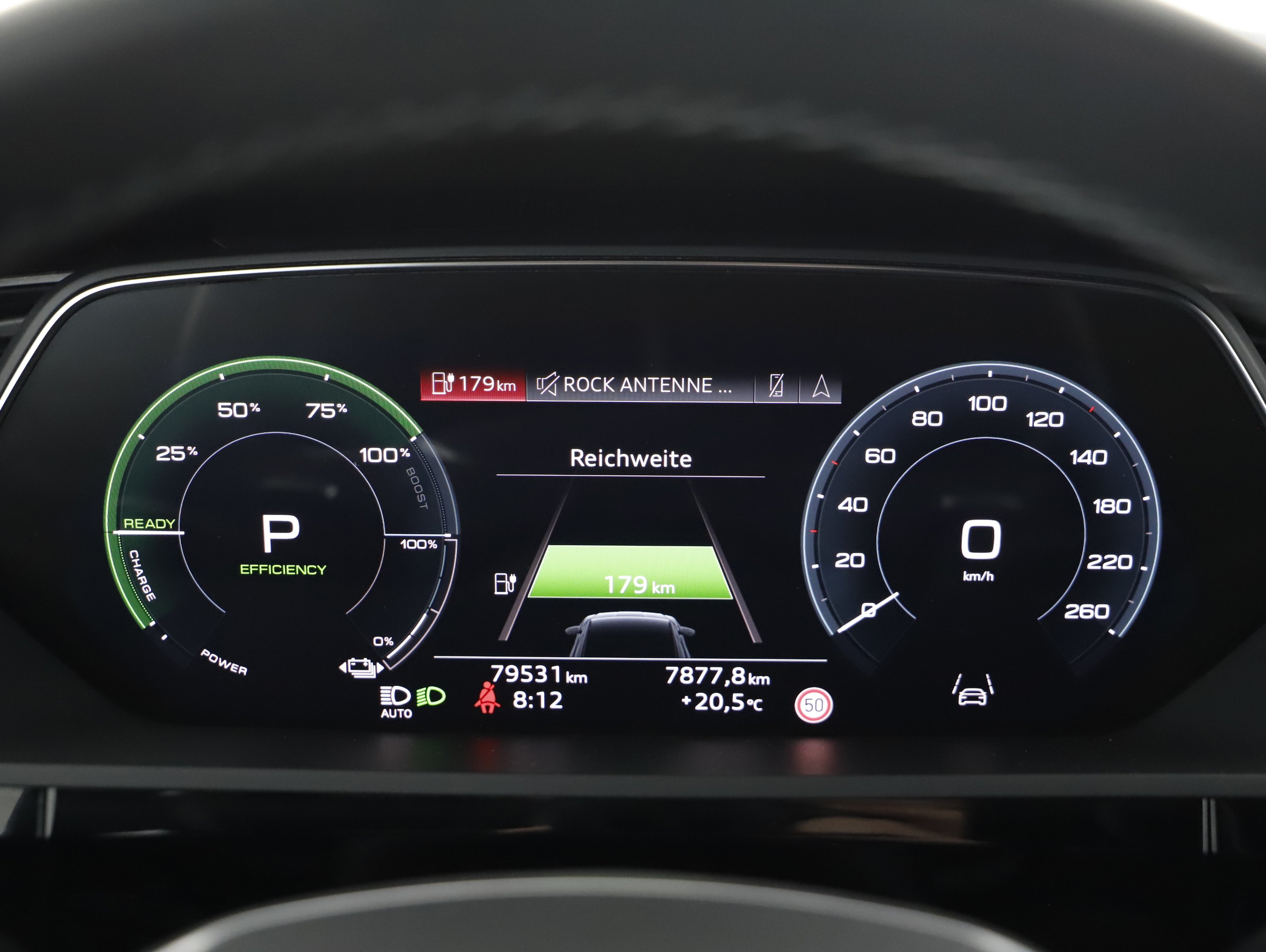 Audi e-tron Sportback 55 quattro S-Line | Bild 9 von 22