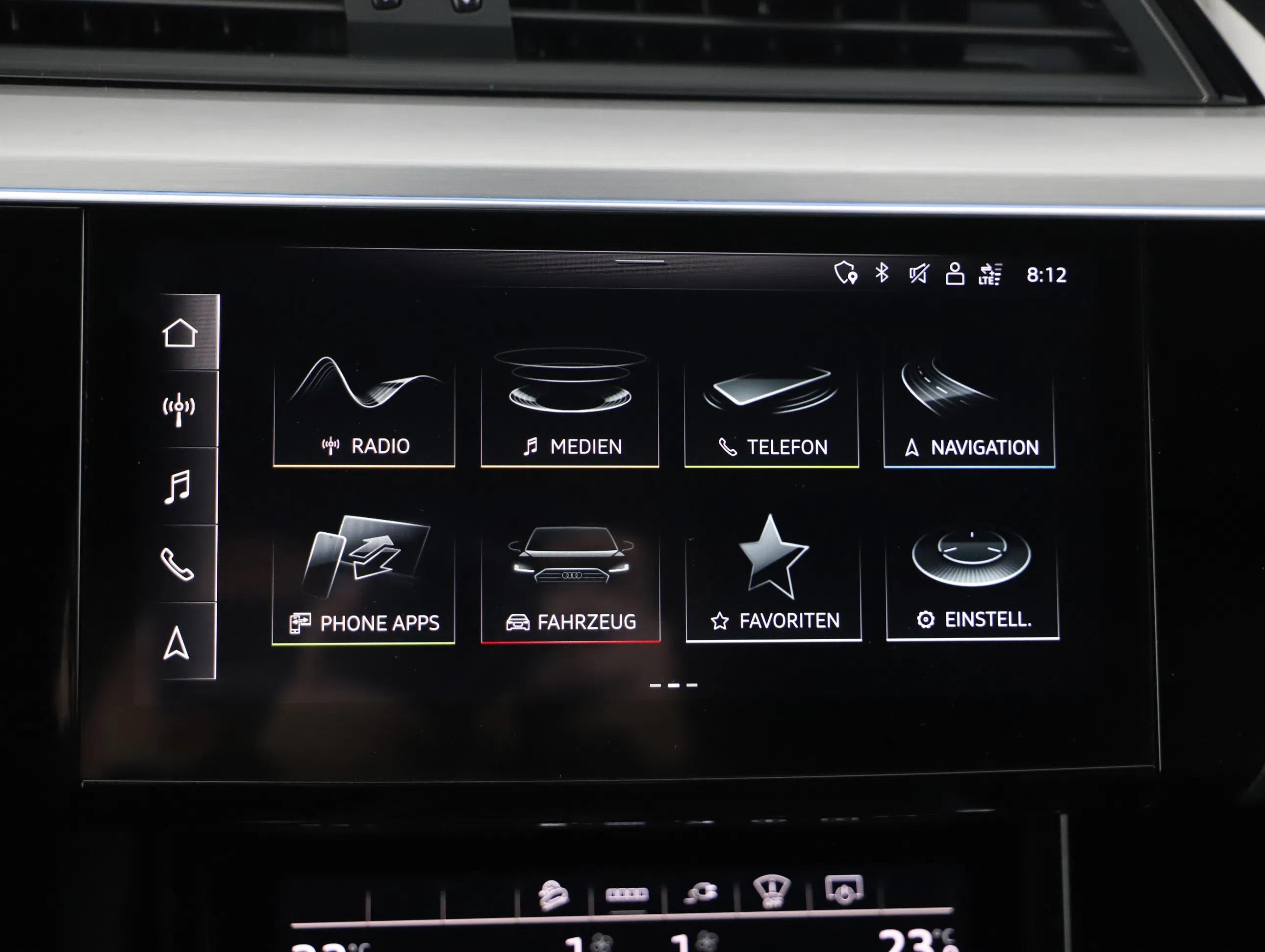 Audi e-tron Sportback 55 quattro S-Line | Bild 14 von 22