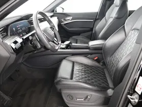 Audi e-tron Sportback 55 quattro S-Line | Thumbnail 1 von 21