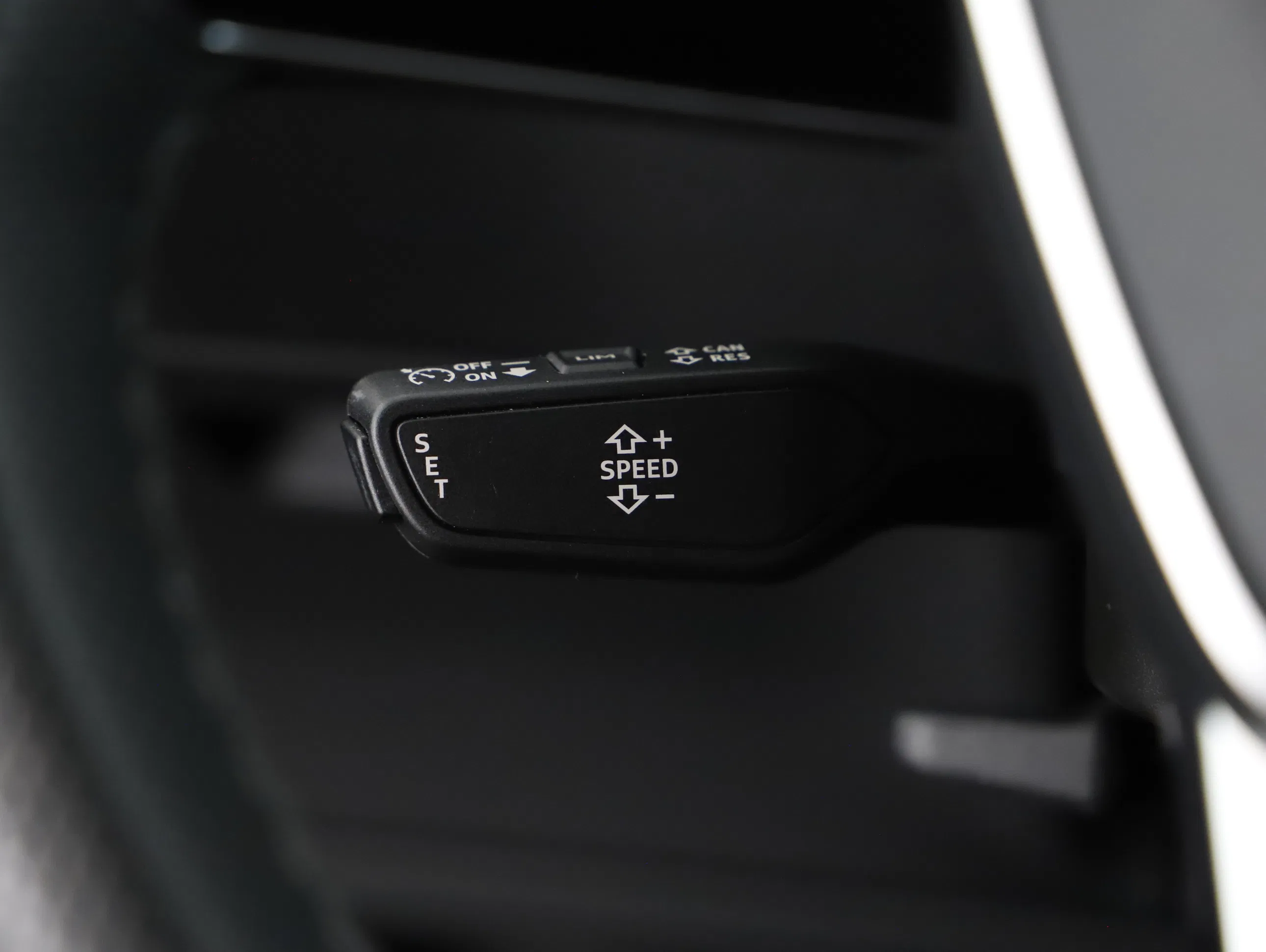 Audi e-tron Sportback 55 quattro S-Line | Bild 11 von 21