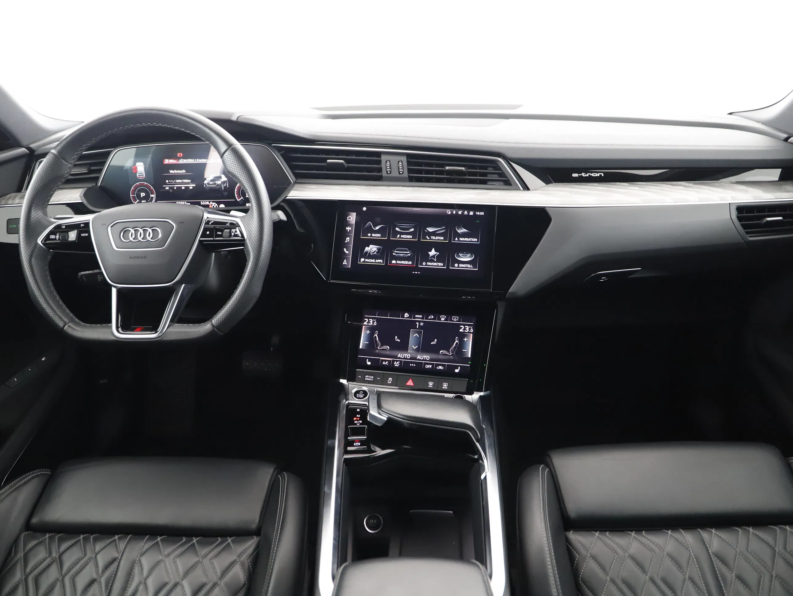 Audi e-tron Sportback 55 quattro S-Line | Bild 3 von 21