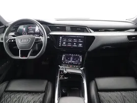 Audi e-tron Sportback 55 quattro S-Line | Thumbnail 3 von 21