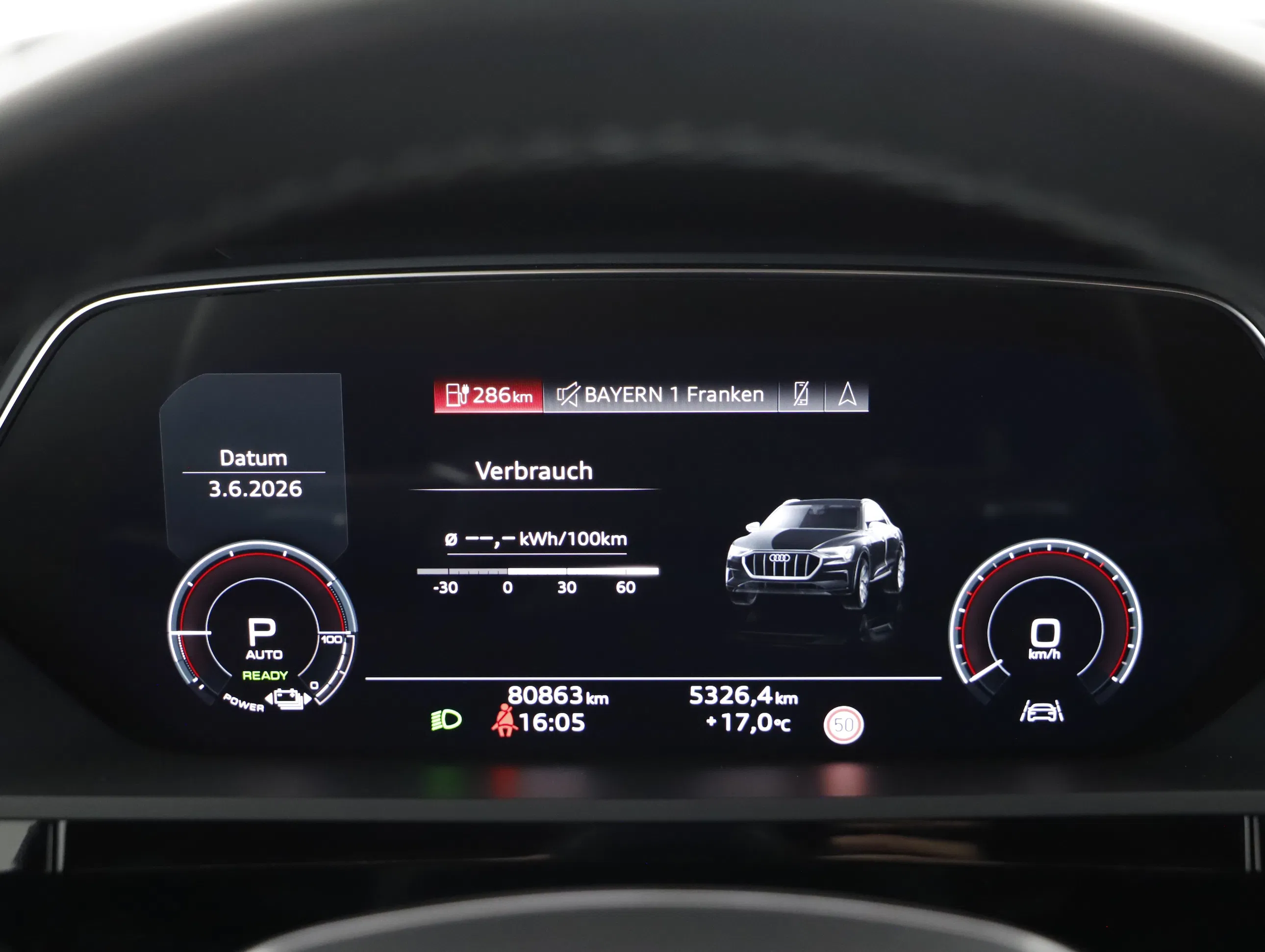 Audi e-tron Sportback 55 quattro S-Line | Bild 6 von 21