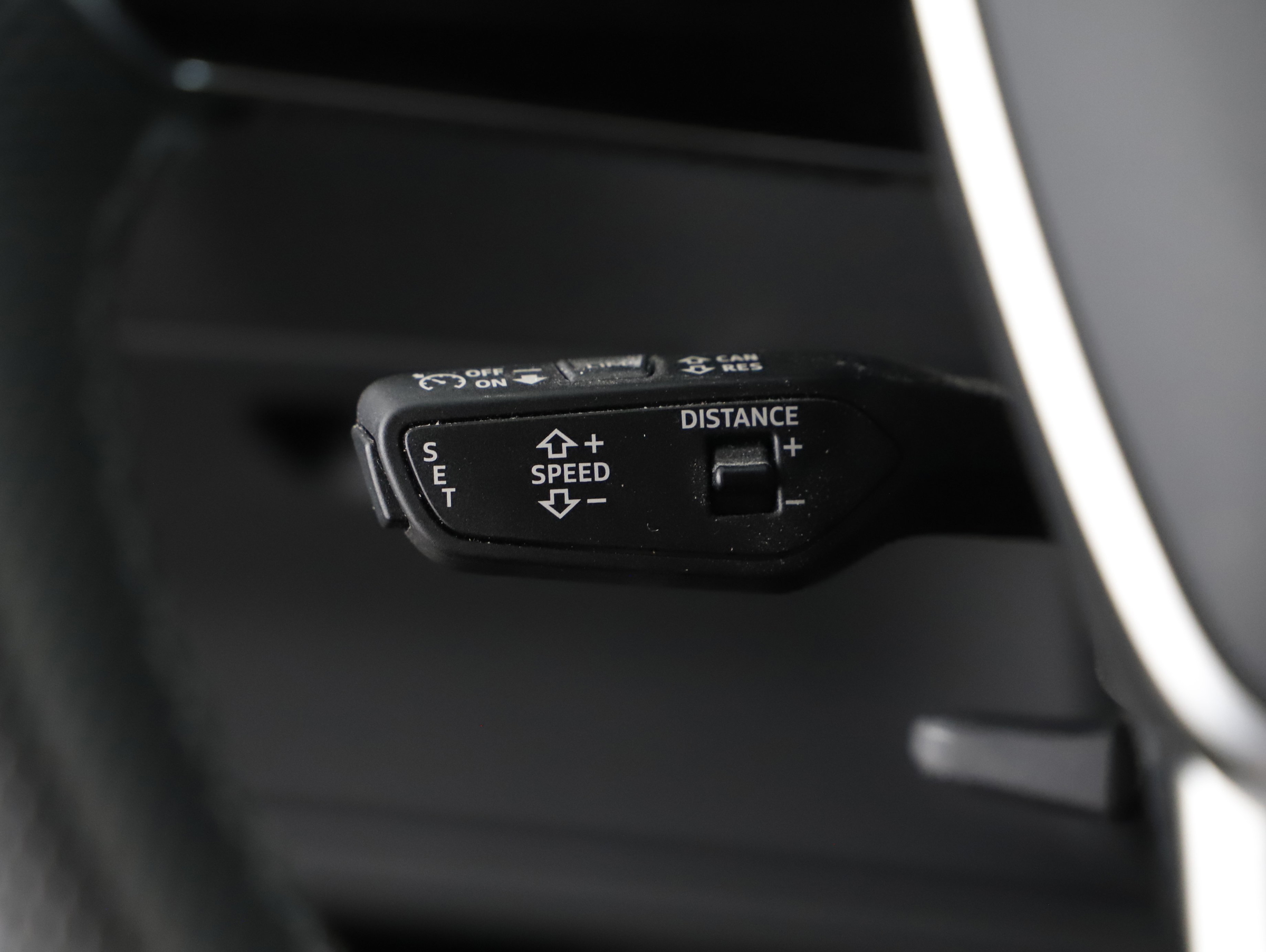 Audi e-tron 55 quattro S-Line | Bild 13 von 23