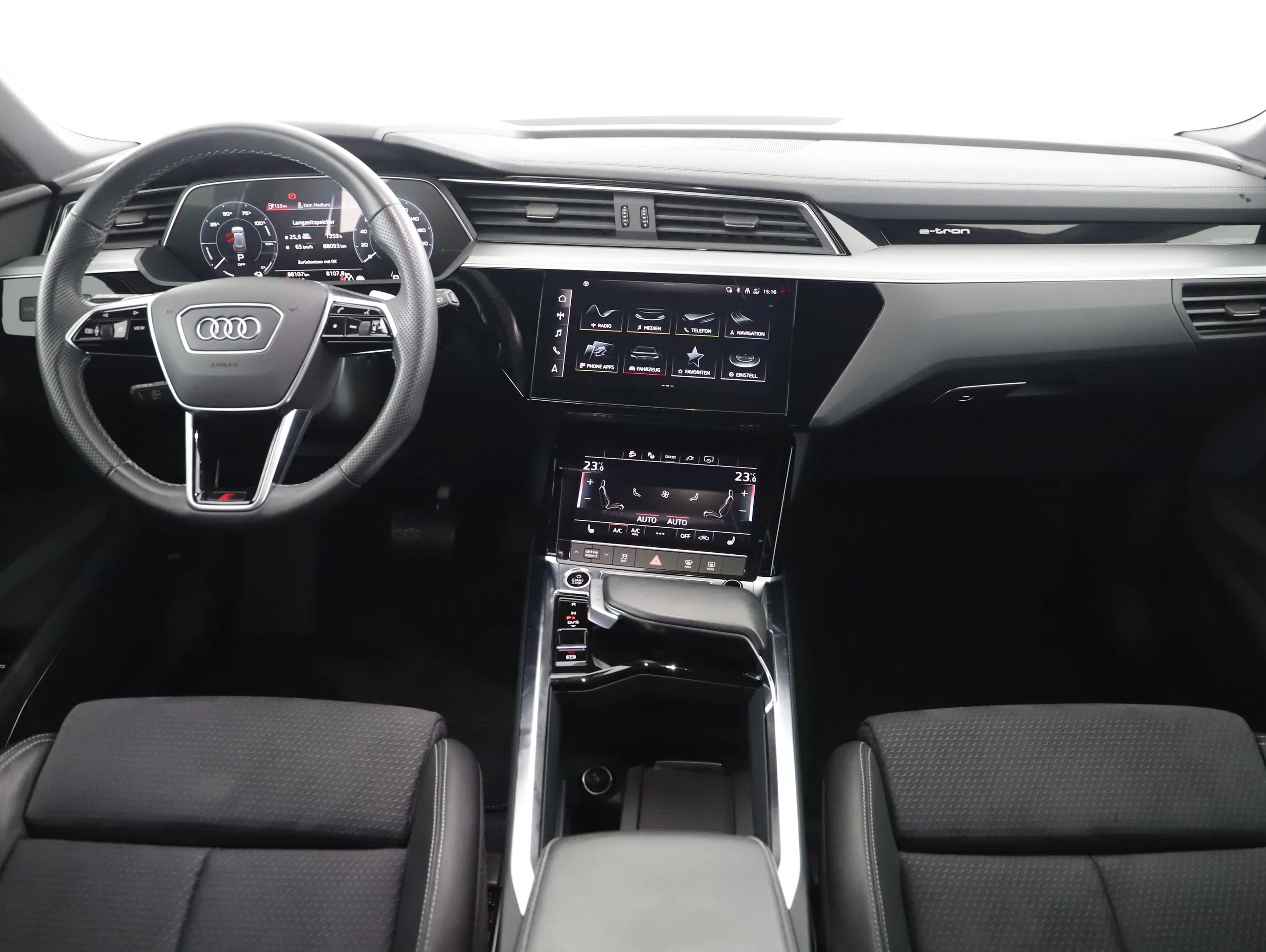 Audi e-tron 55 quattro S-Line | Bild 3 von 23