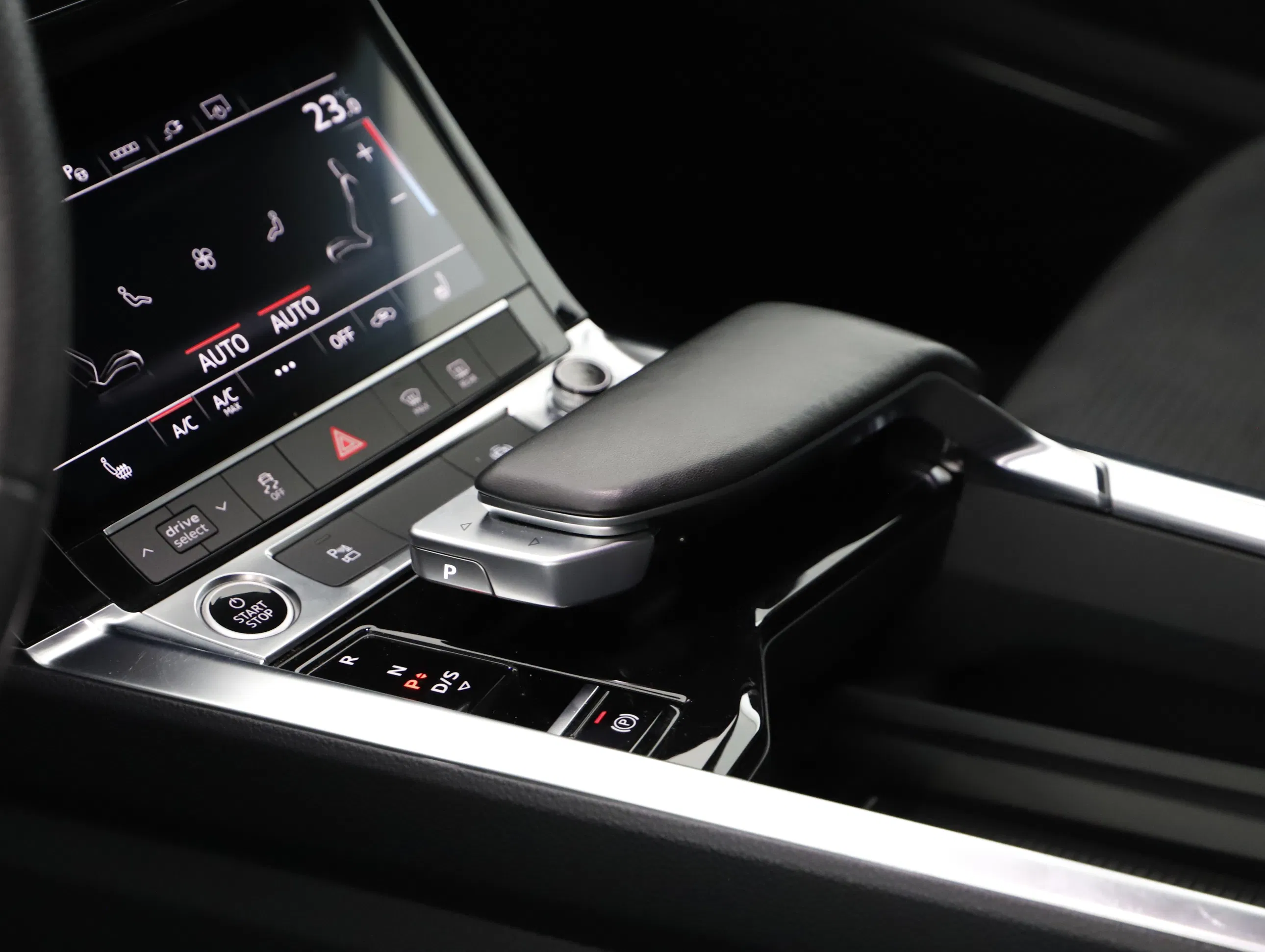 Audi e-tron 55 quattro S-Line | Bild 5 von 23