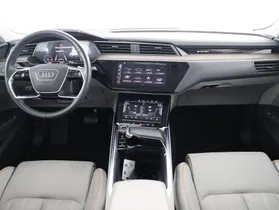 Audi e-tron SB 55 quattro | Thumbnail 9 von 23