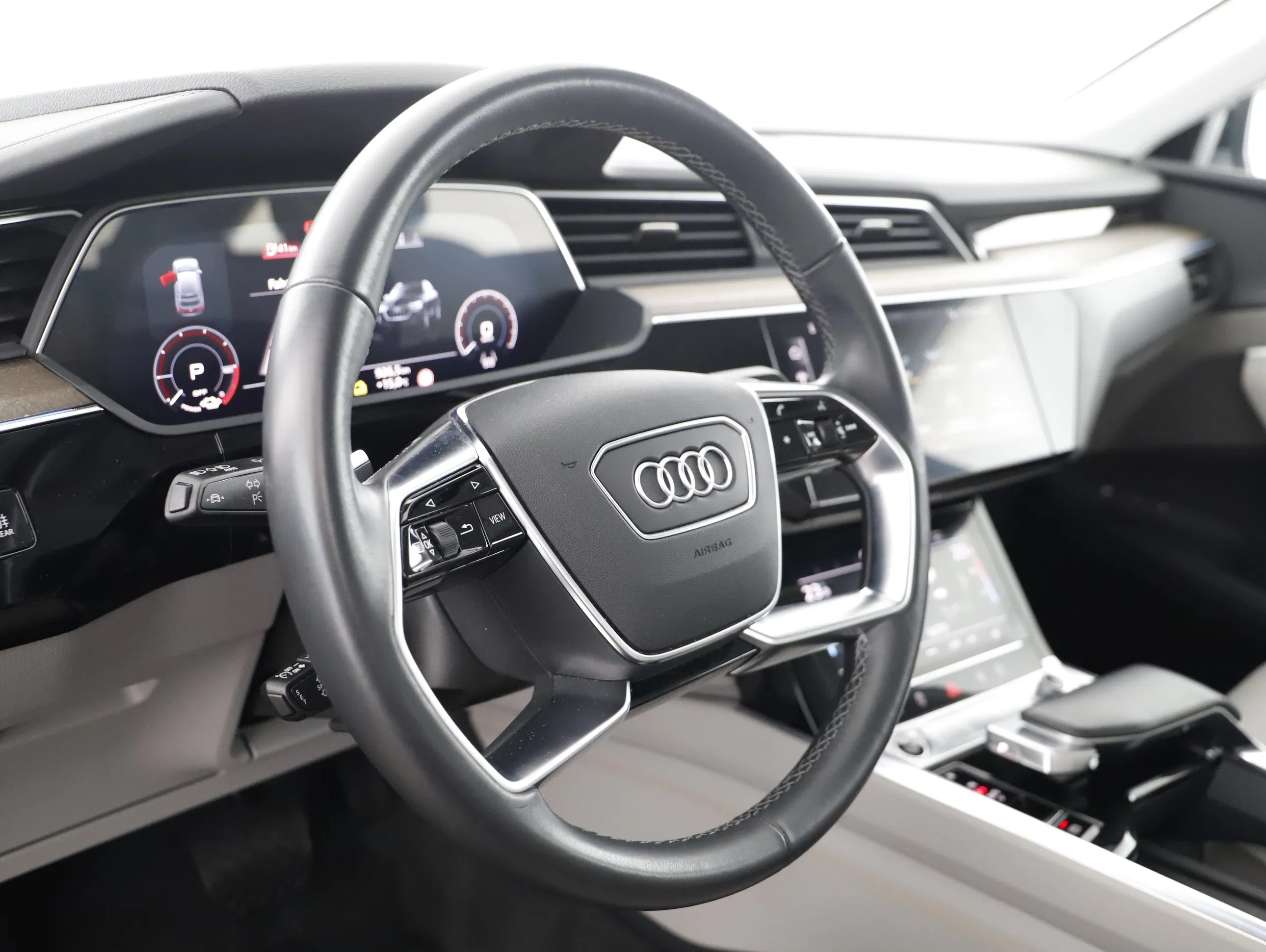 Audi e-tron SB 55 quattro | Bild 11 von 23