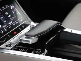 Audi e-tron SB 55 quattro | Thumbnail 19 von 23