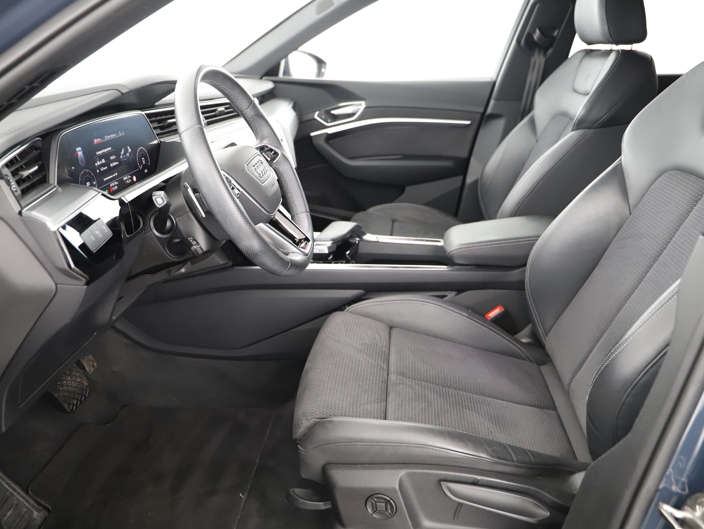 Audi e-tron Sportback 55 quattro advanced | Bild 5 von 23