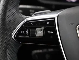 Audi e-tron Sportback 55 quattro advanced | Thumbnail 12 von 23
