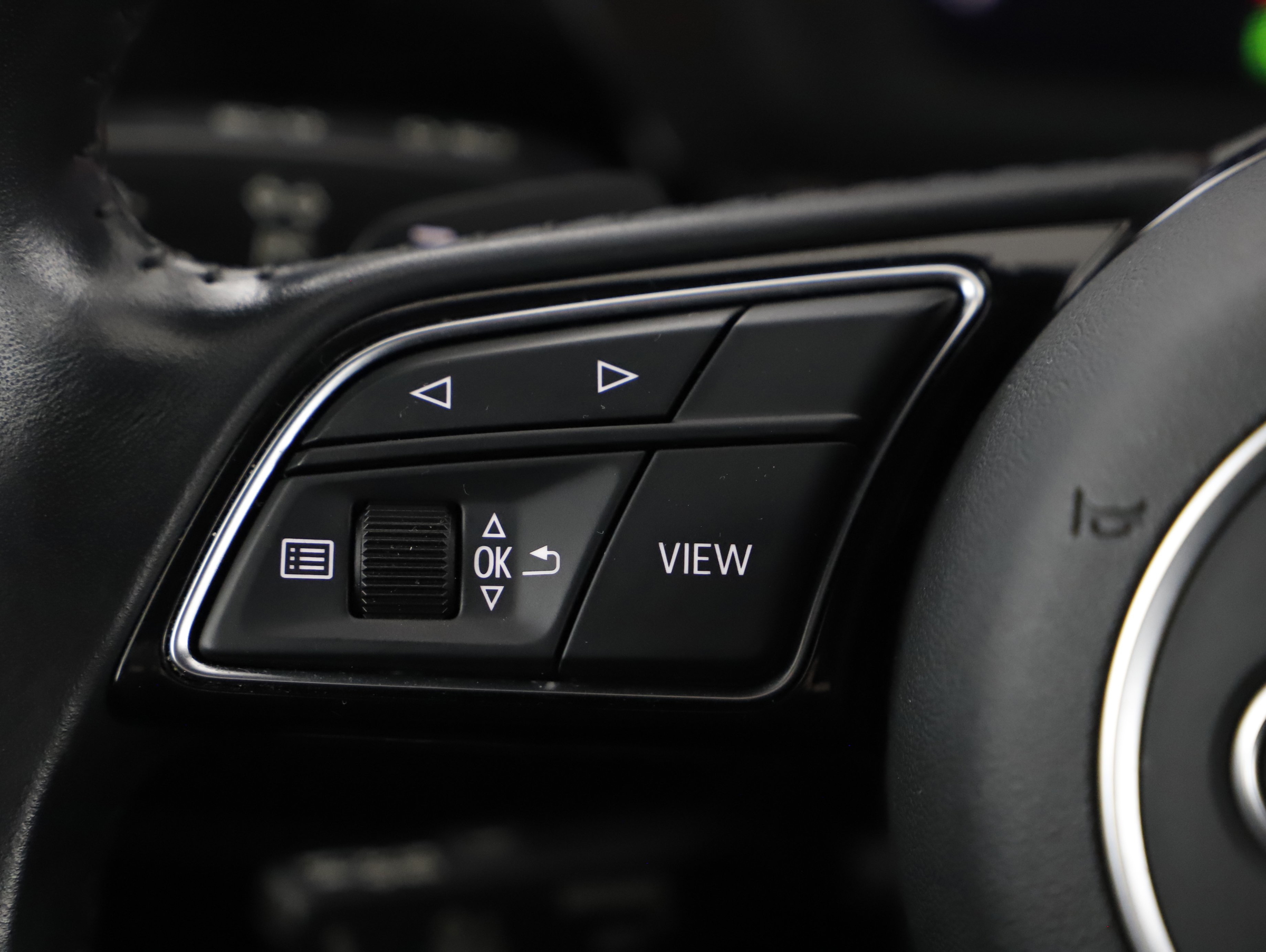 Audi A3 Sportback 35 2.0 TDI advanced | Bild 11 von 23