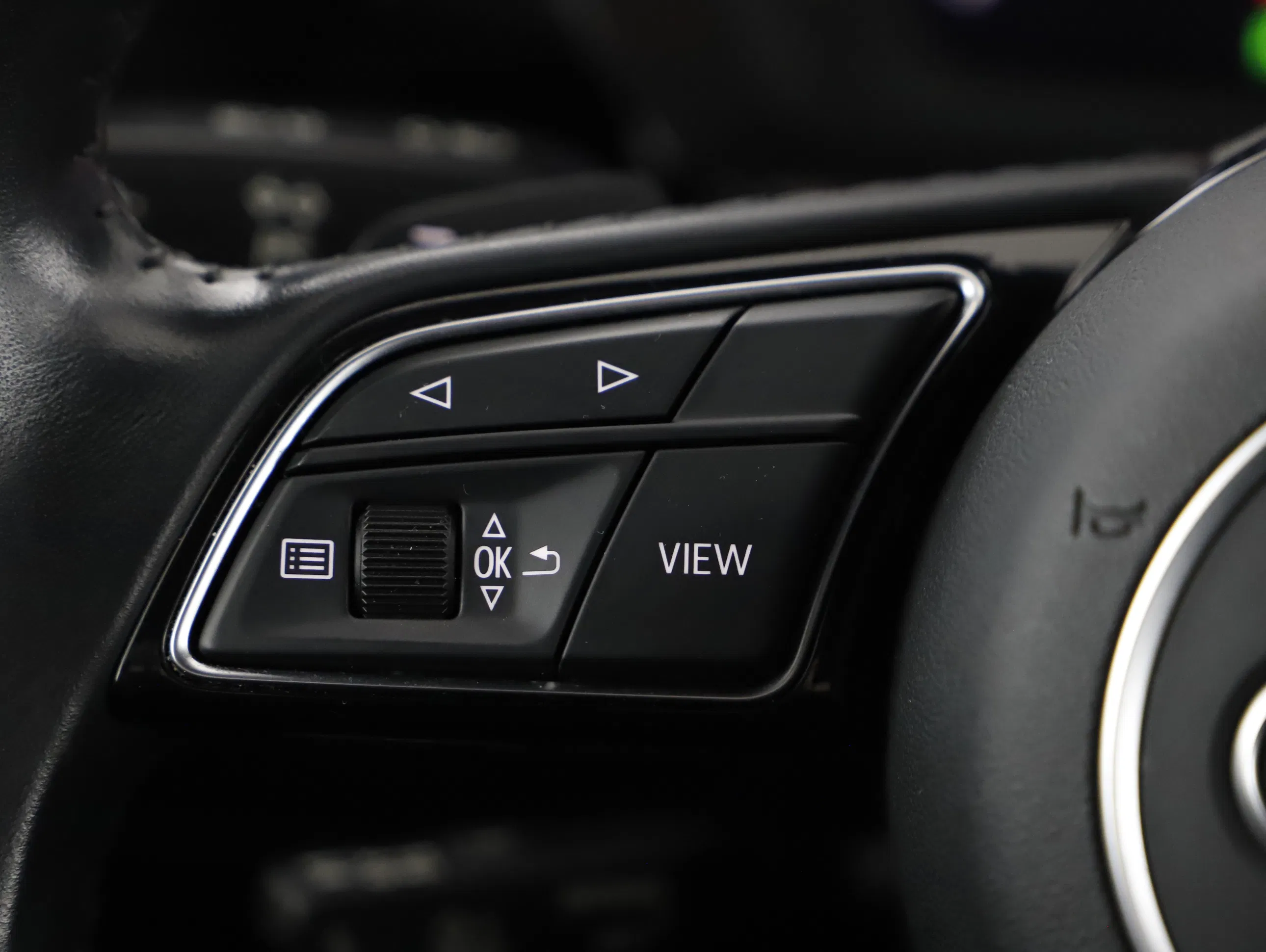 Audi A3 Sportback 35 2.0 TDI advanced | Bild 11 von 23