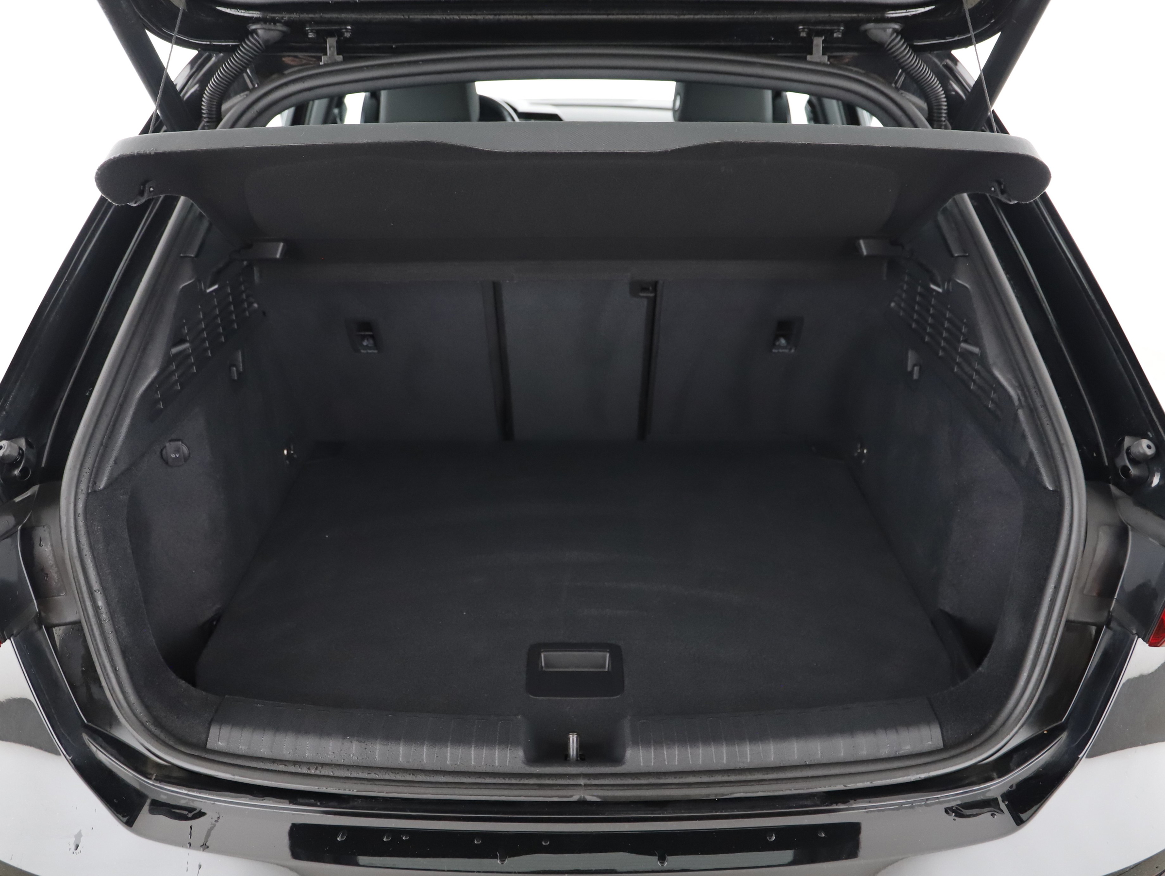 Audi A3 Sportback 35 2.0 TDI advanced | Bild 17 von 23