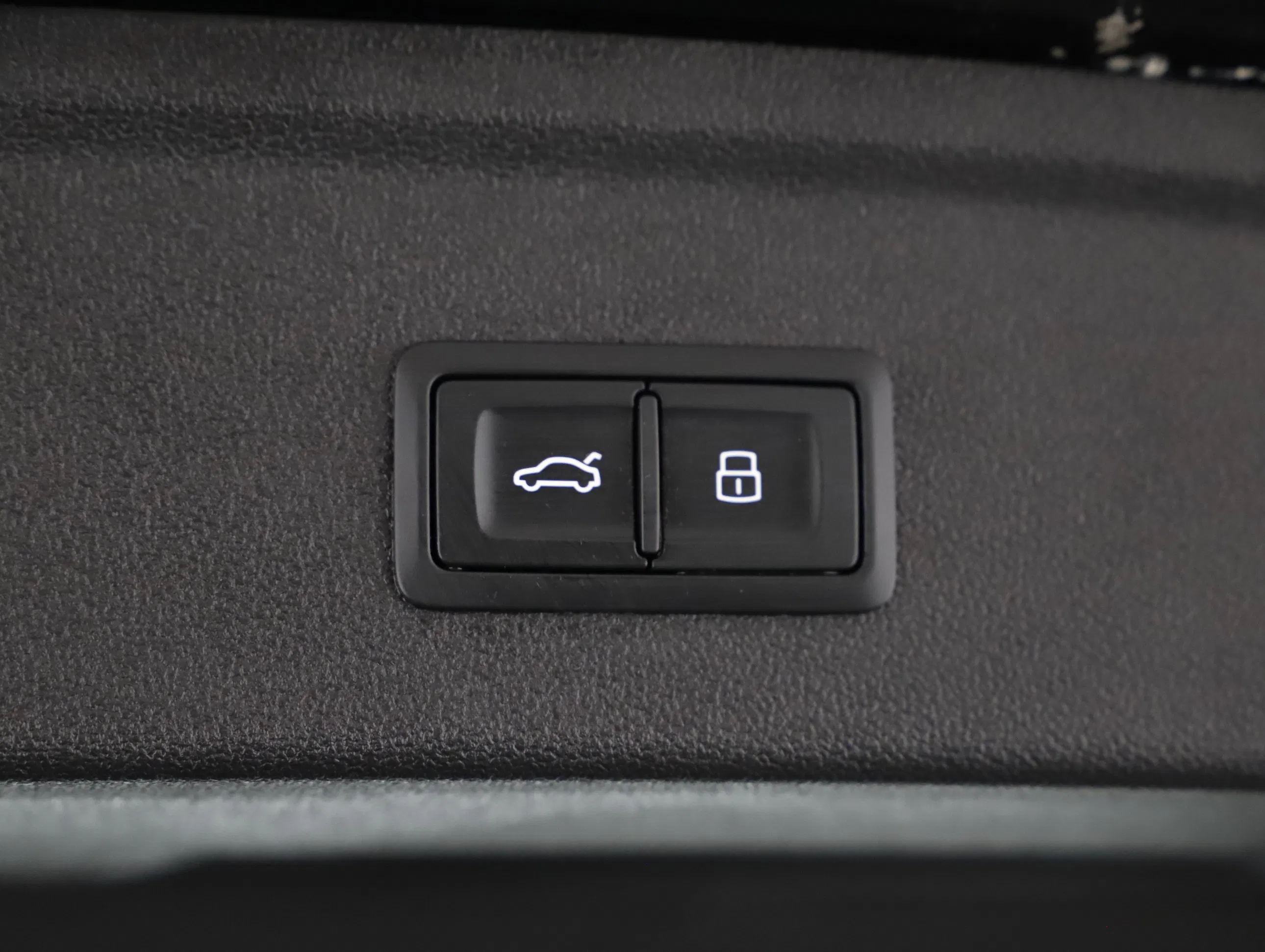 Audi A3 Sportback 35 2.0 TDI advanced | Bild 18 von 23