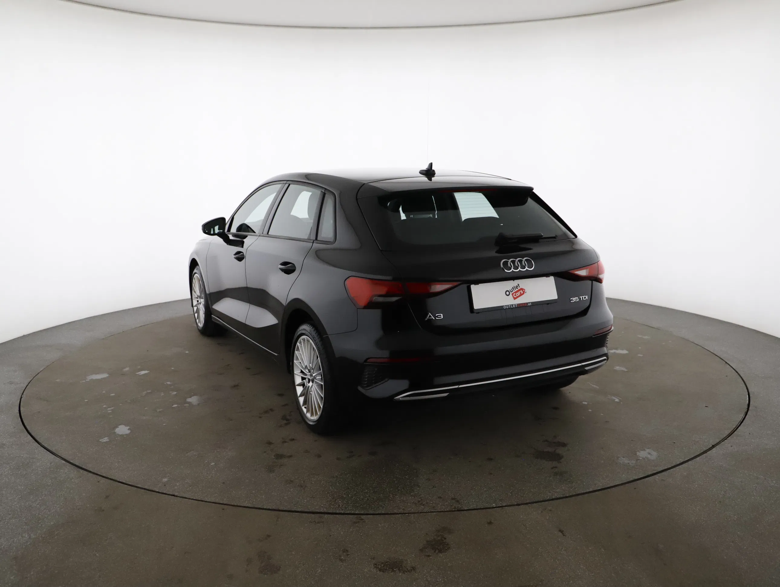 Audi A3 Sportback 35 2.0 TDI advanced | Bild 19 von 23