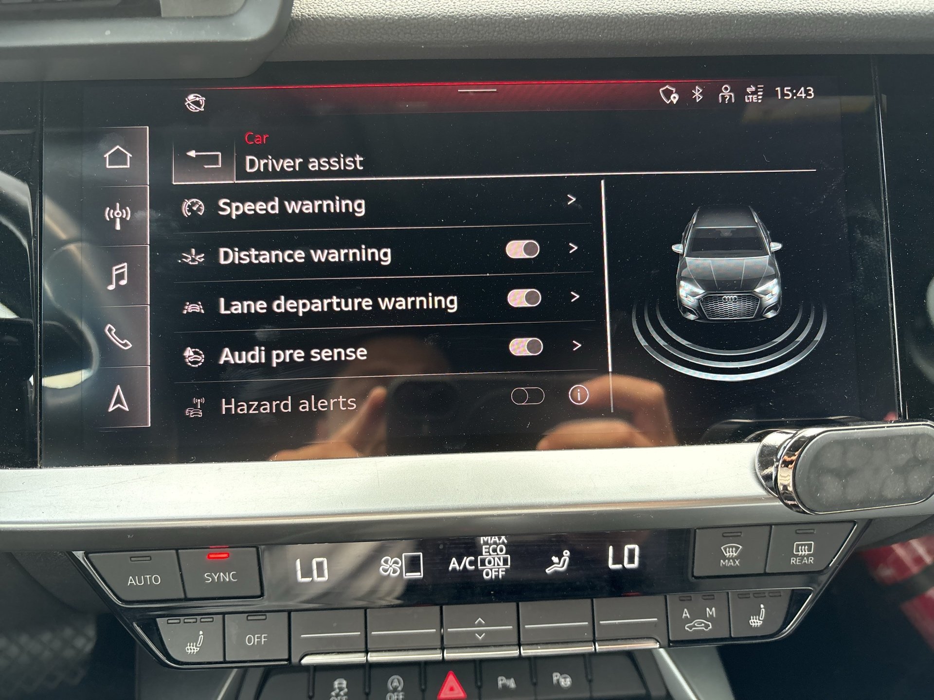 Audi A3 Sportback 35 1.5 TFSI (M-H) advanced | Bild 17 von 31