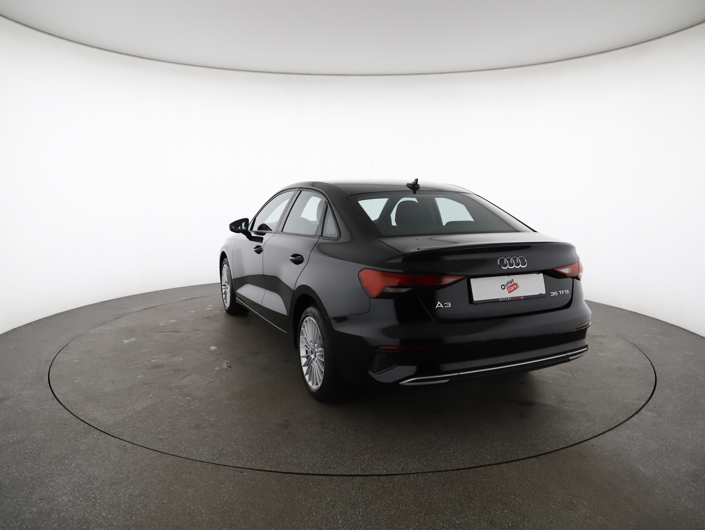Audi A3 Limousine 35 TFSI advanced ext. | Bild 3 von 31