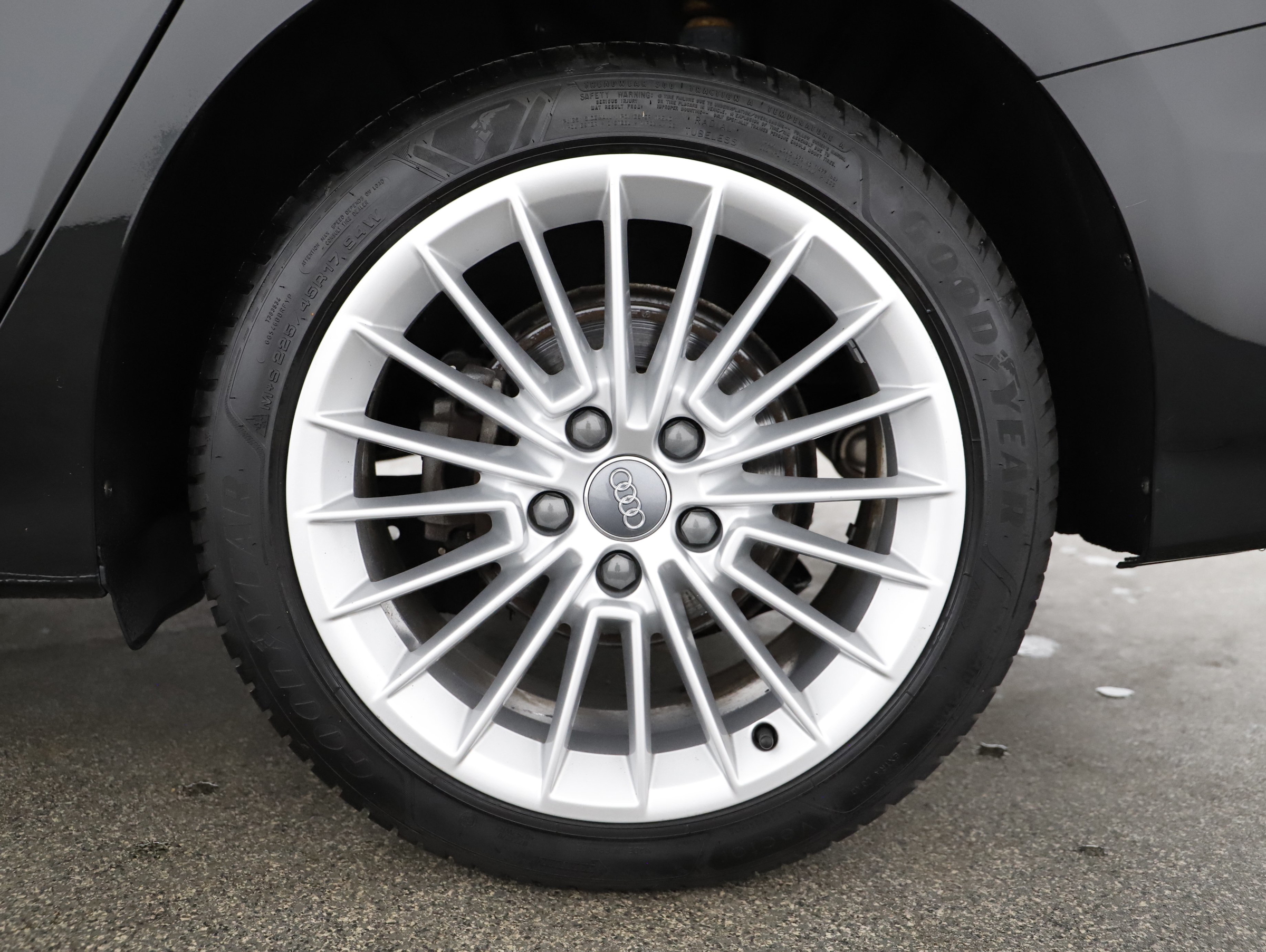 Audi A3 Limousine 35 TFSI advanced ext. | Bild 22 von 31