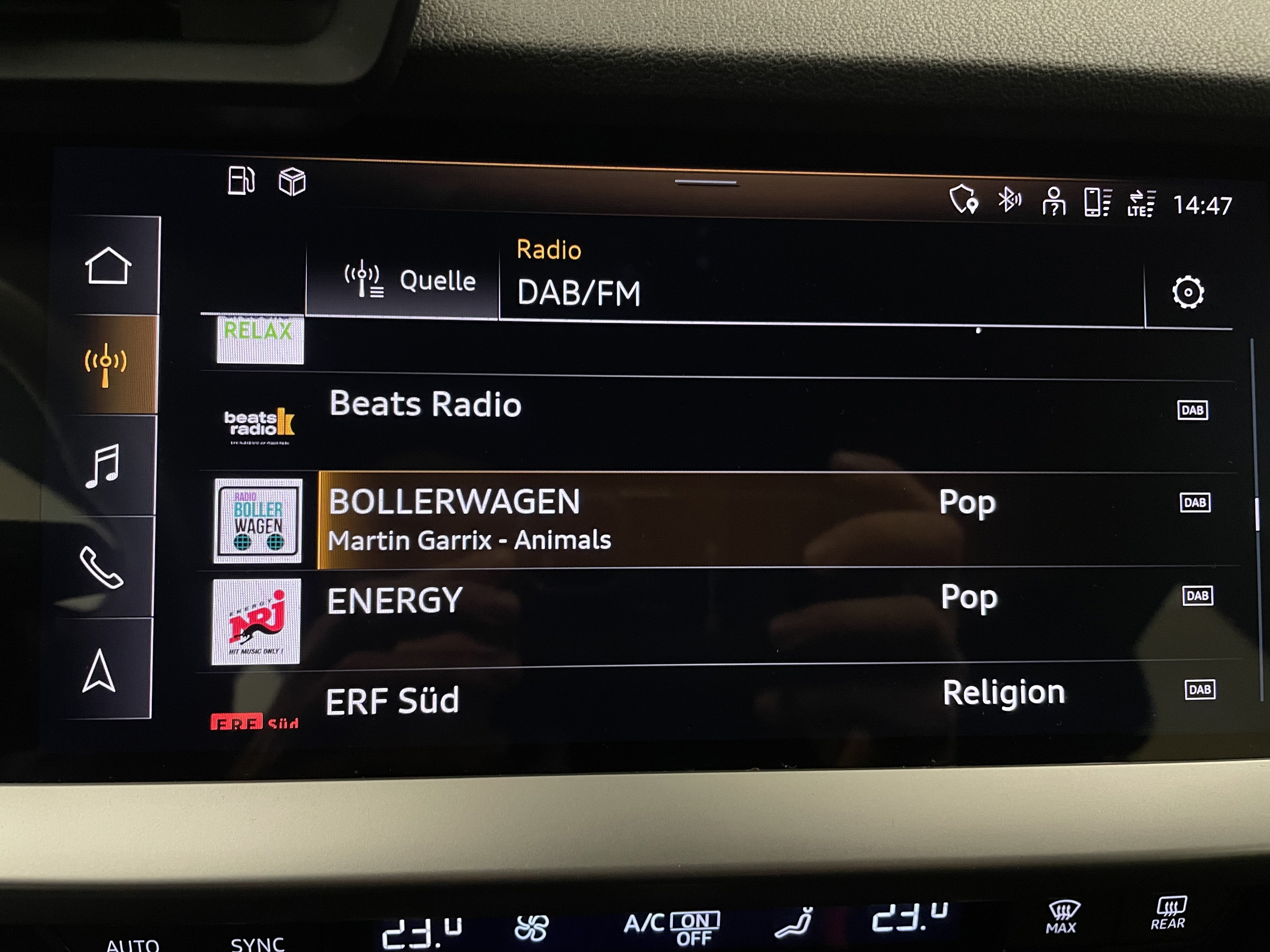 Audi A3 35 2.0 TDI S-Line | Bild 16 von 31