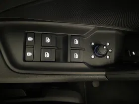 Audi A3 35 2.0 TDI S-Line | Thumbnail 18 von 31