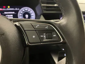 Audi A3 35 2.0 TDI S-Line | Thumbnail 20 von 31