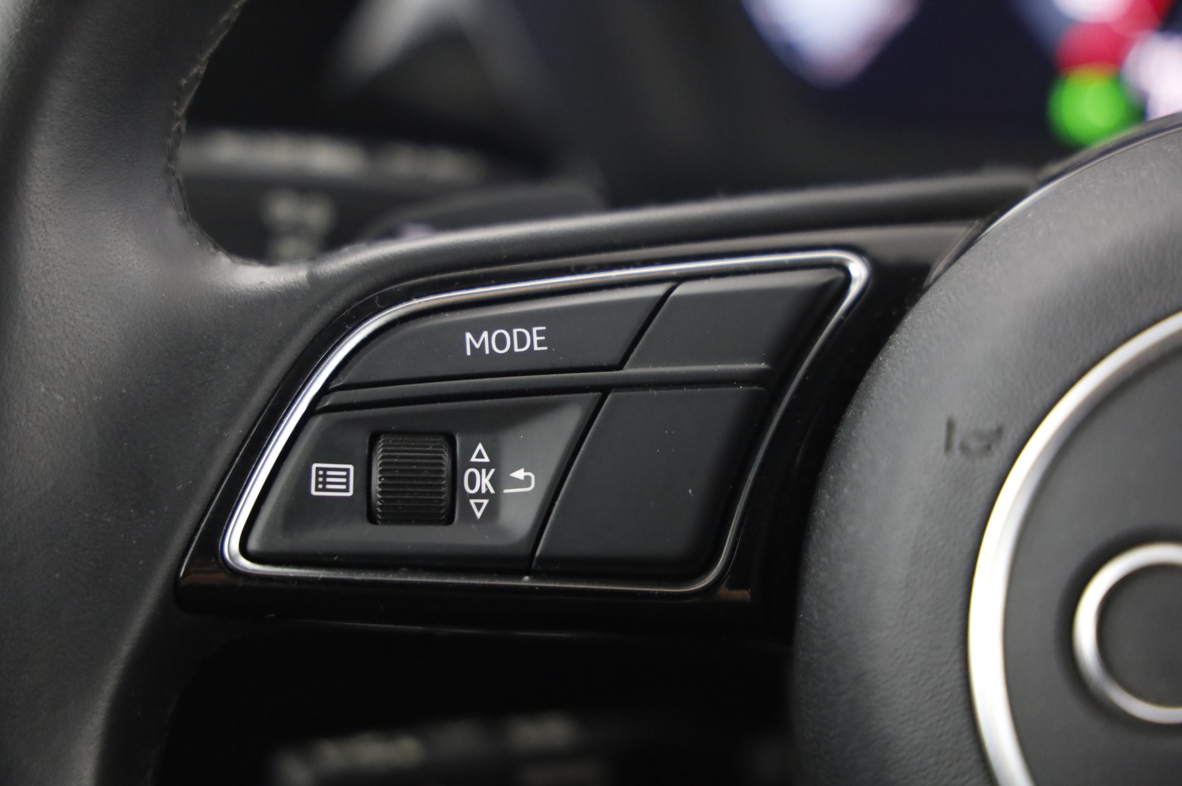 Audi A3 Sportback 30 2.0 TDI advanced | Bild 11 von 21
