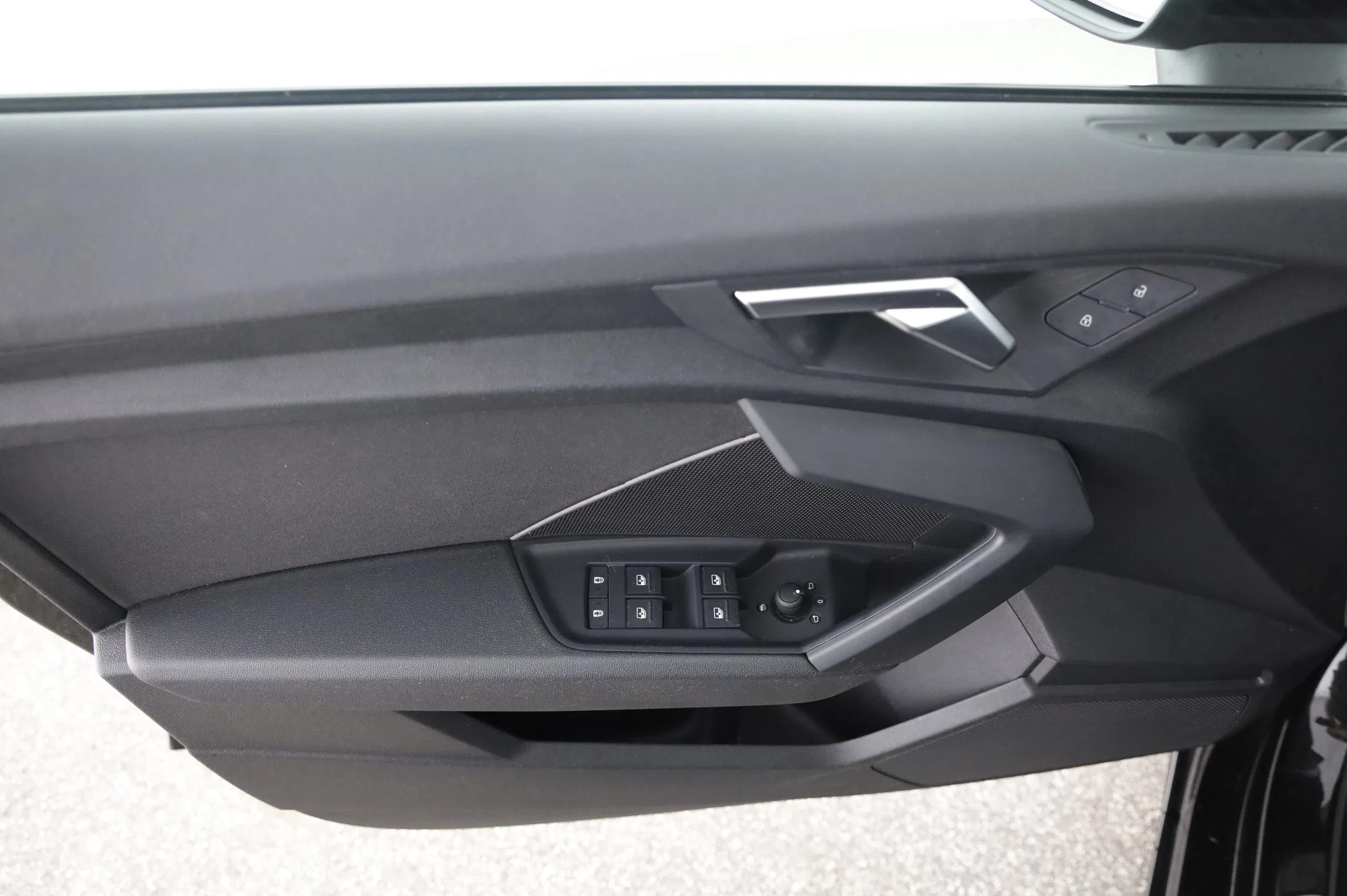 Audi A3 Sportback 30 2.0 TDI advanced | Bild 4 von 21
