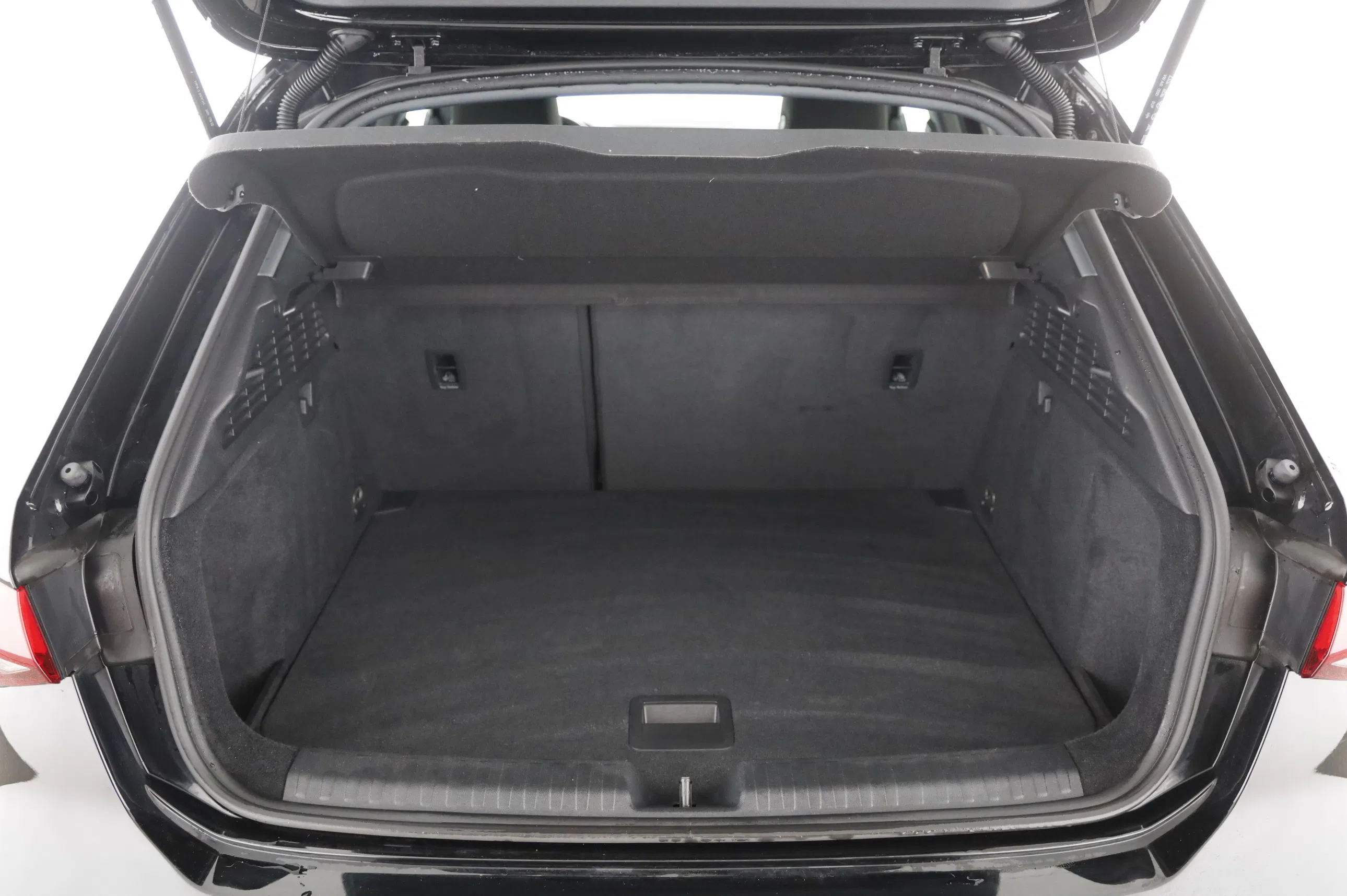 Audi A3 Sportback 30 2.0 TDI advanced | Bild 20 von 21