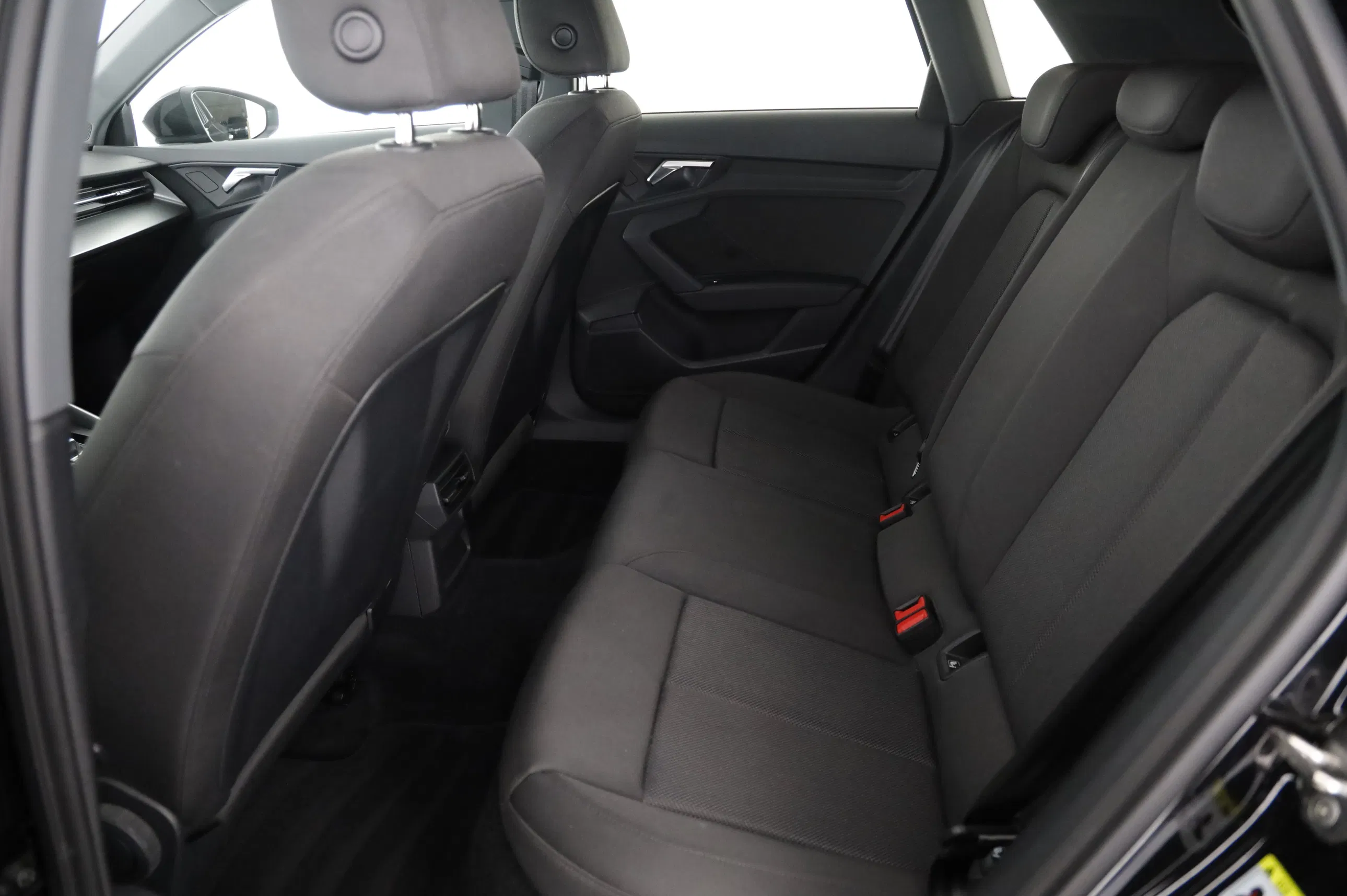 Audi A3 Sportback 30 2.0 TDI advanced | Bild 19 von 21